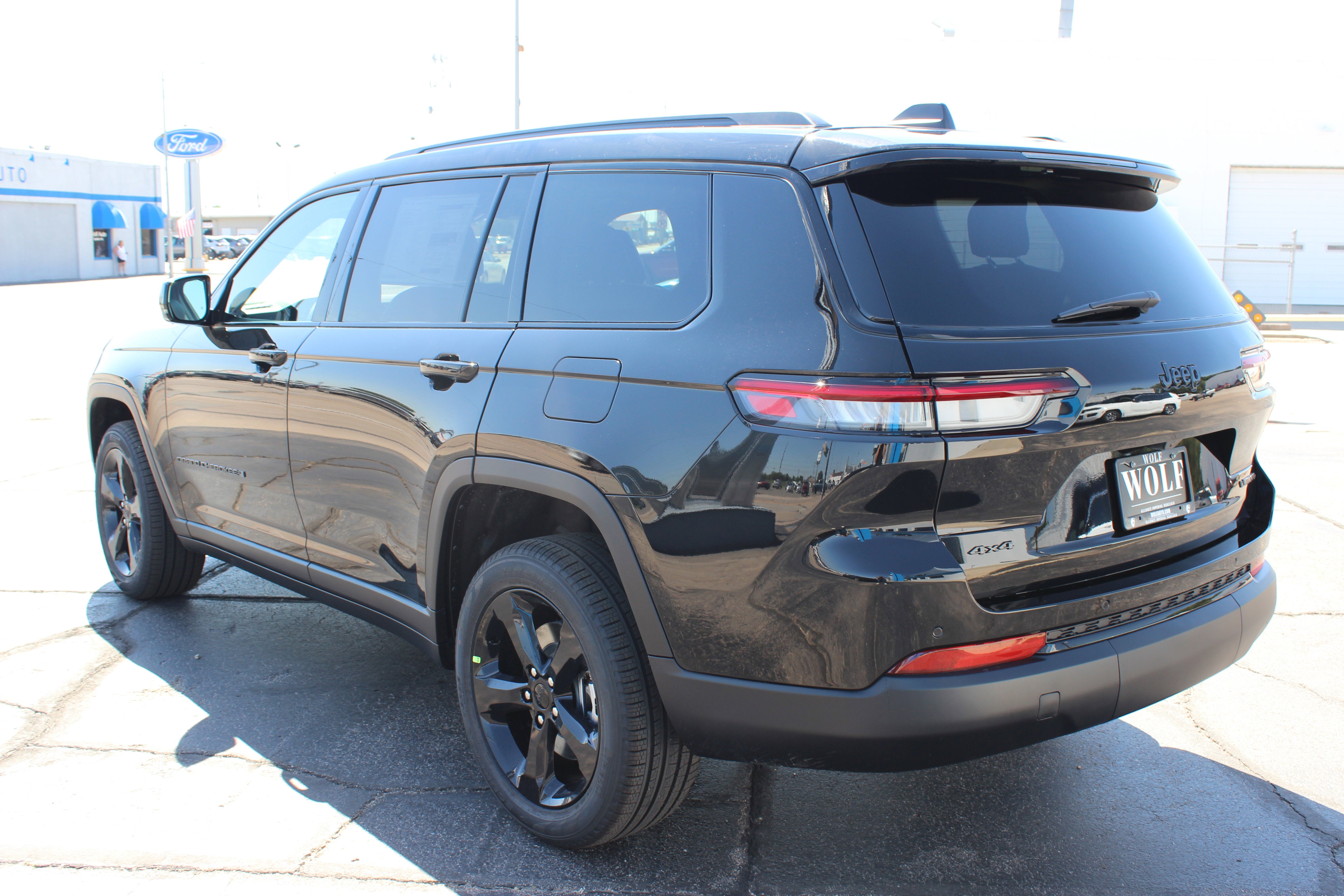 2025 Jeep Grand Cherokee GRAND CHEROKEE L LIMITED 4X4