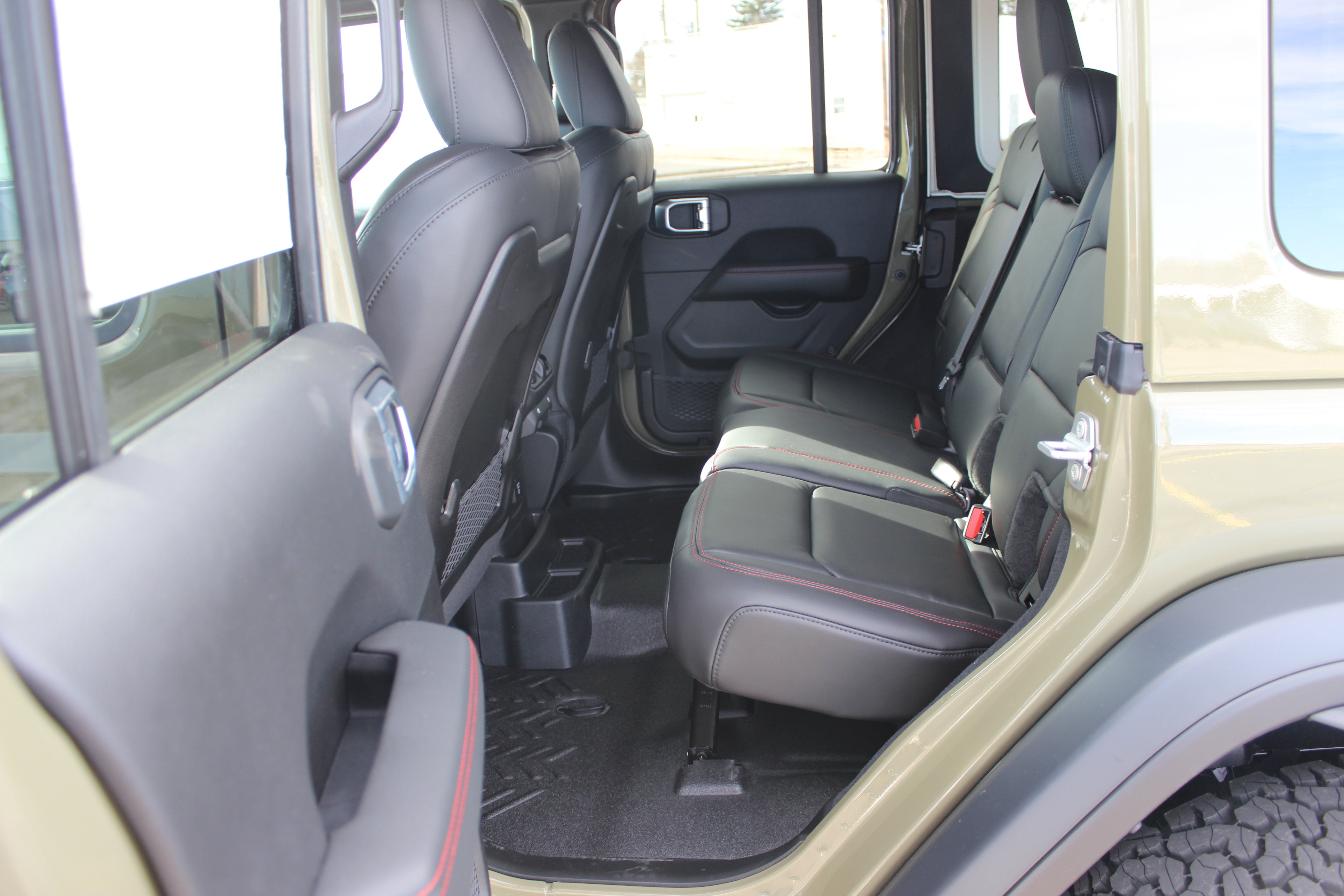 2026 Jeep Wrangler WRANGLER 4-DOOR MOAB 392