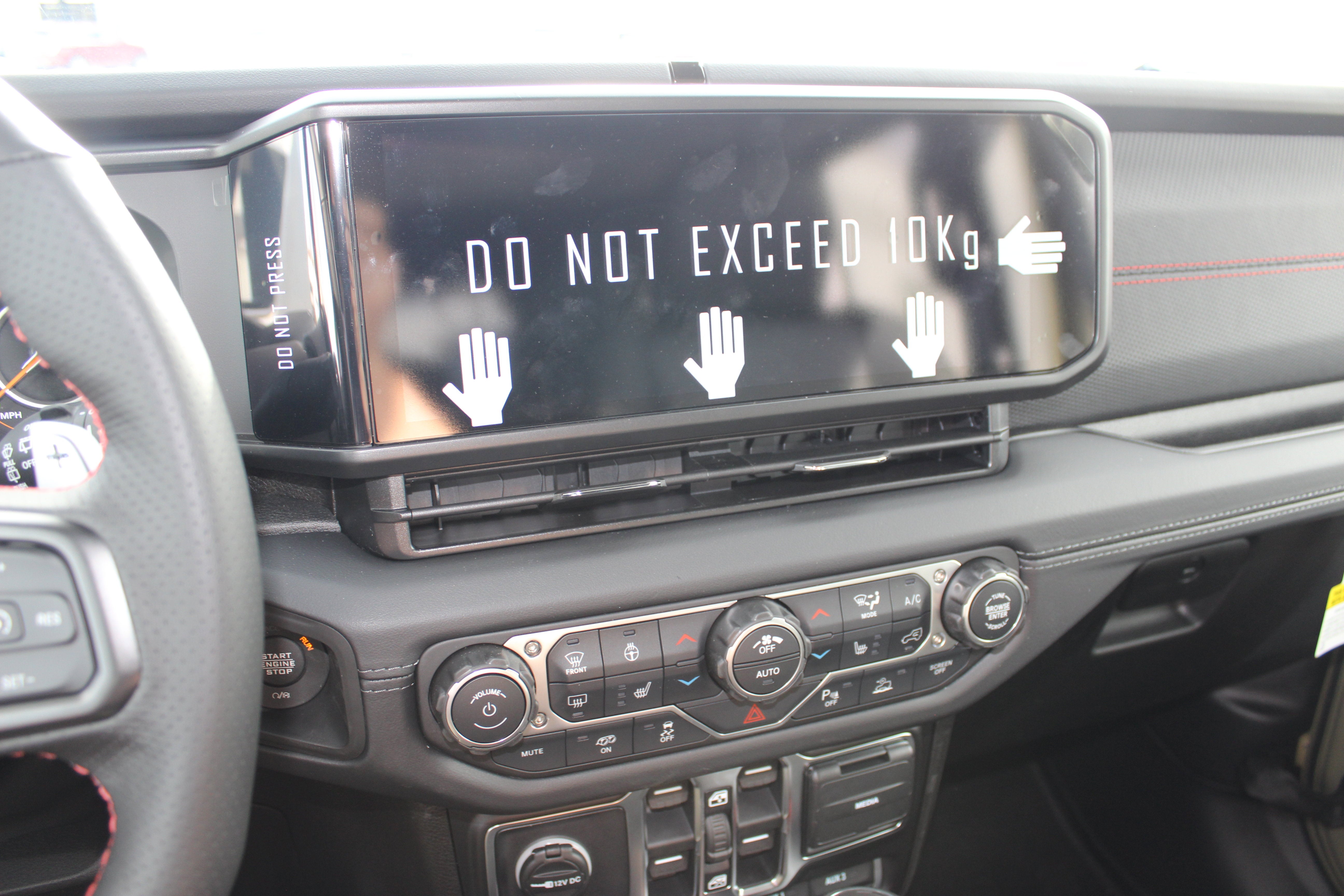 2026 Jeep Wrangler WRANGLER 4-DOOR MOAB 392