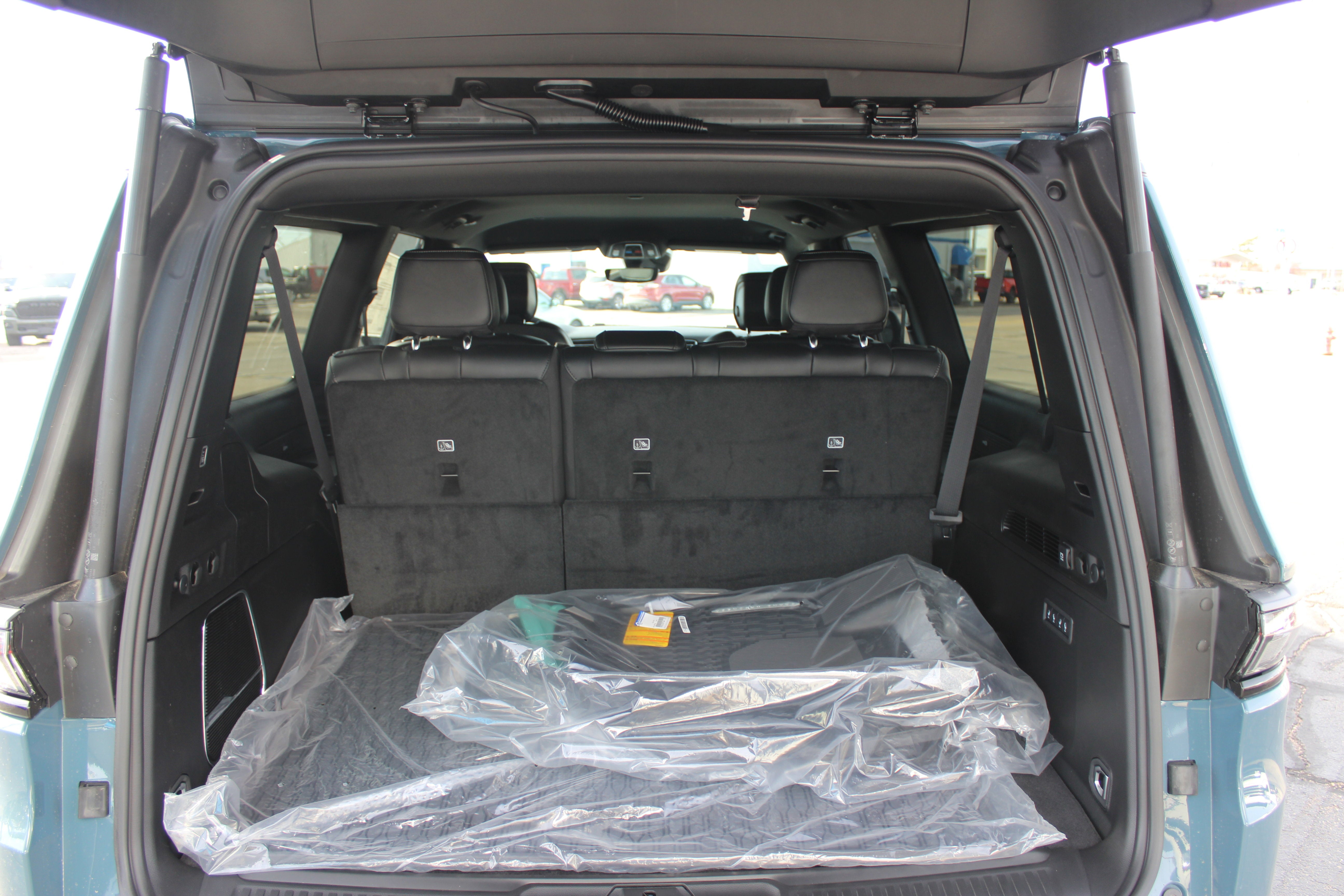 2026 Jeep Grand Wagoneer GRAND WAGONEER L LIMITED ALTITUDE 4X4