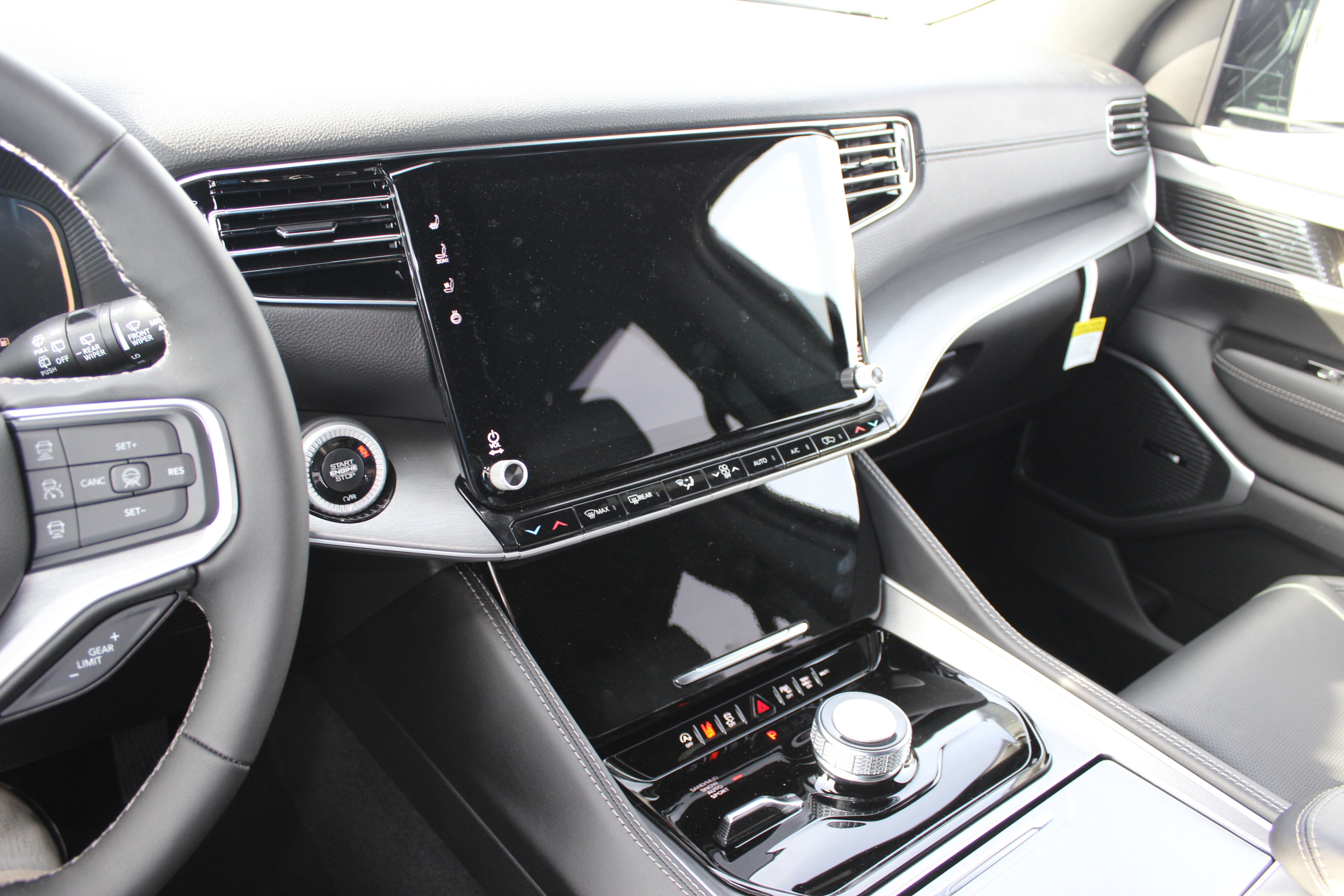 2026 Jeep Grand Wagoneer GRAND WAGONEER L LIMITED ALTITUDE 4X4