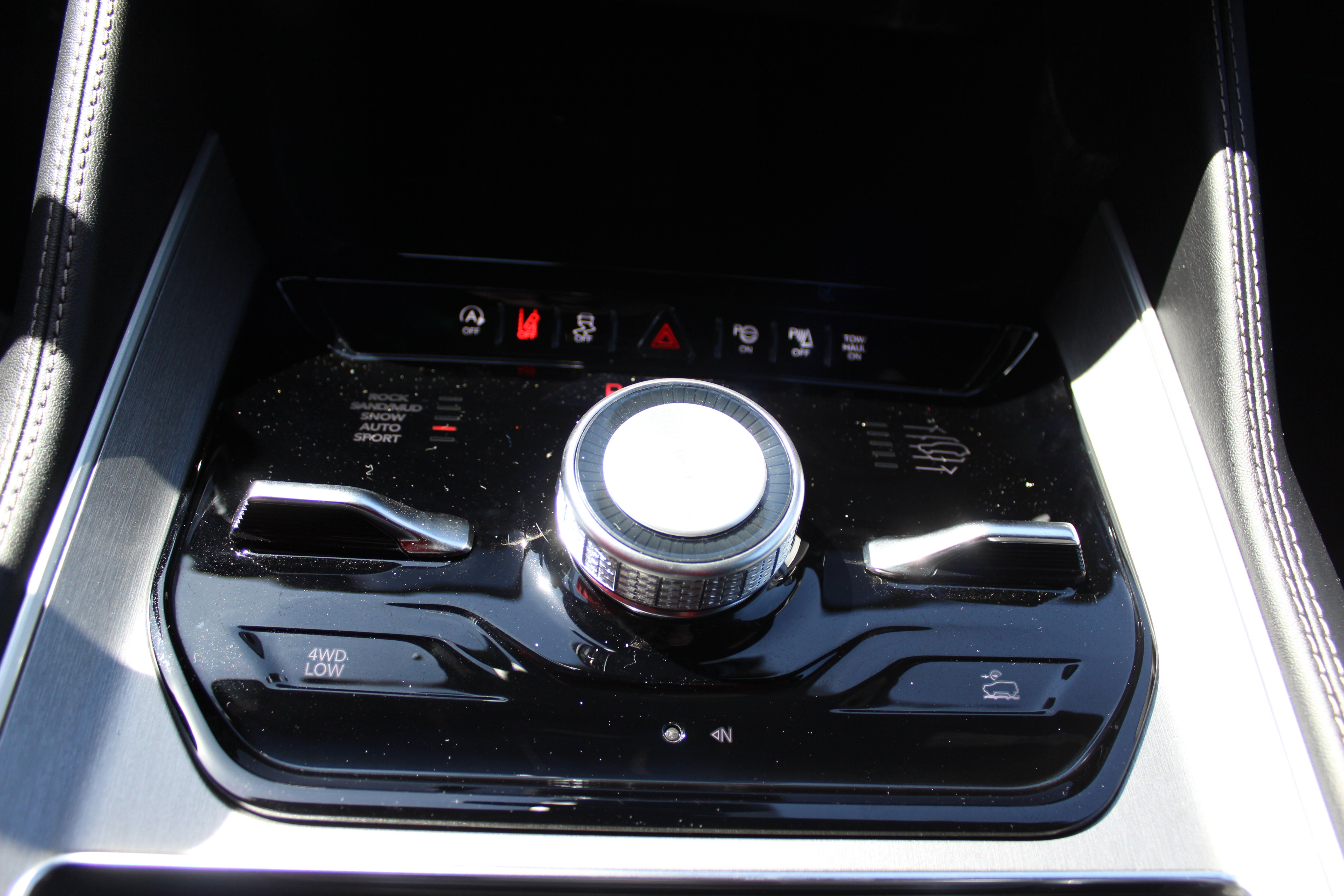 2026 Jeep Grand Wagoneer GRAND WAGONEER UPLAND 4X4