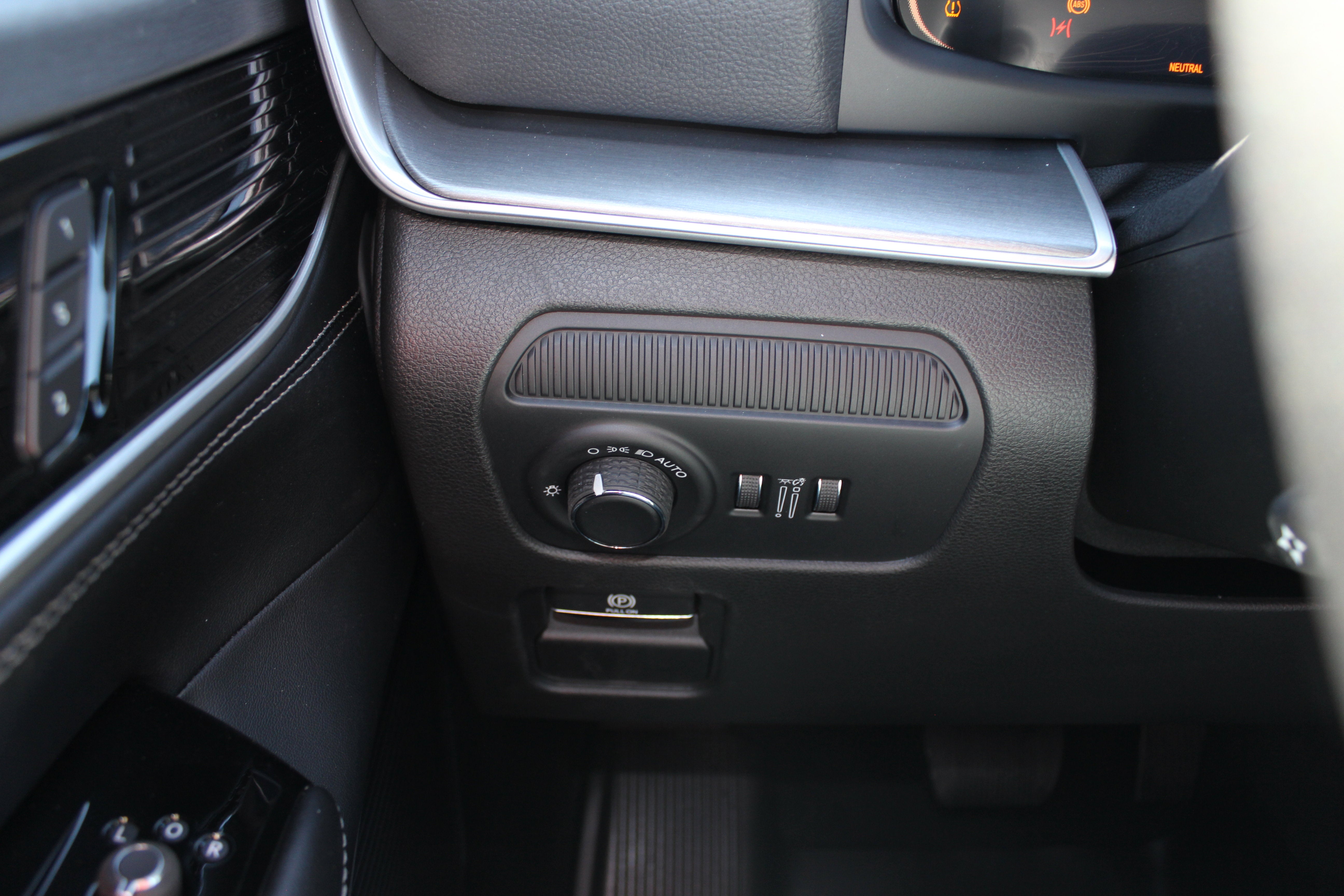 2026 Jeep Grand Wagoneer GRAND WAGONEER UPLAND 4X4