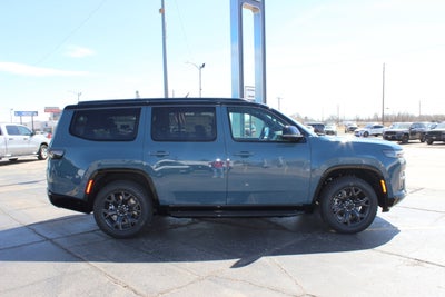 2026 Jeep Grand Wagoneer GRAND WAGONEER UPLAND 4X4