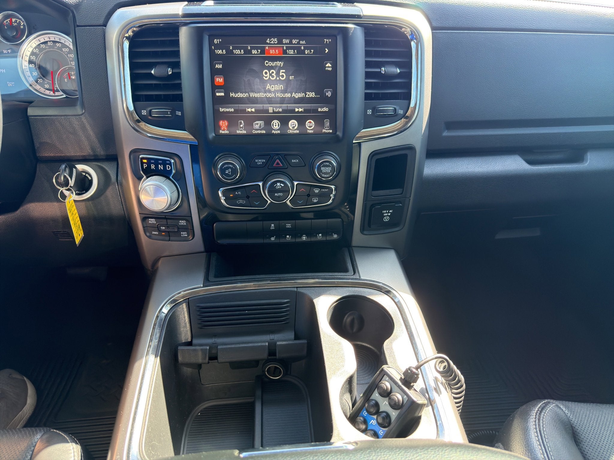 2016 RAM 1500 Sport