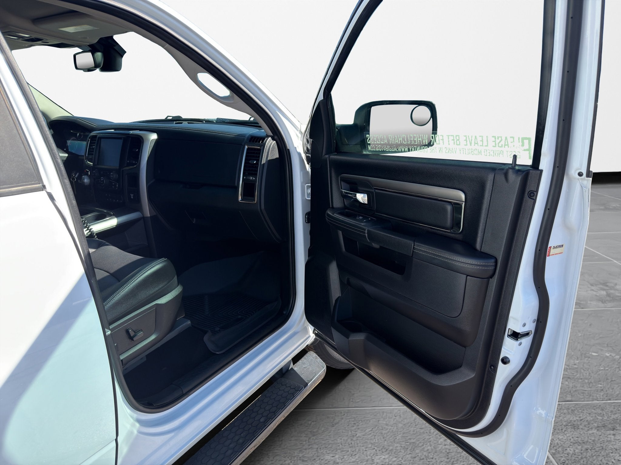 2016 RAM 1500 Sport
