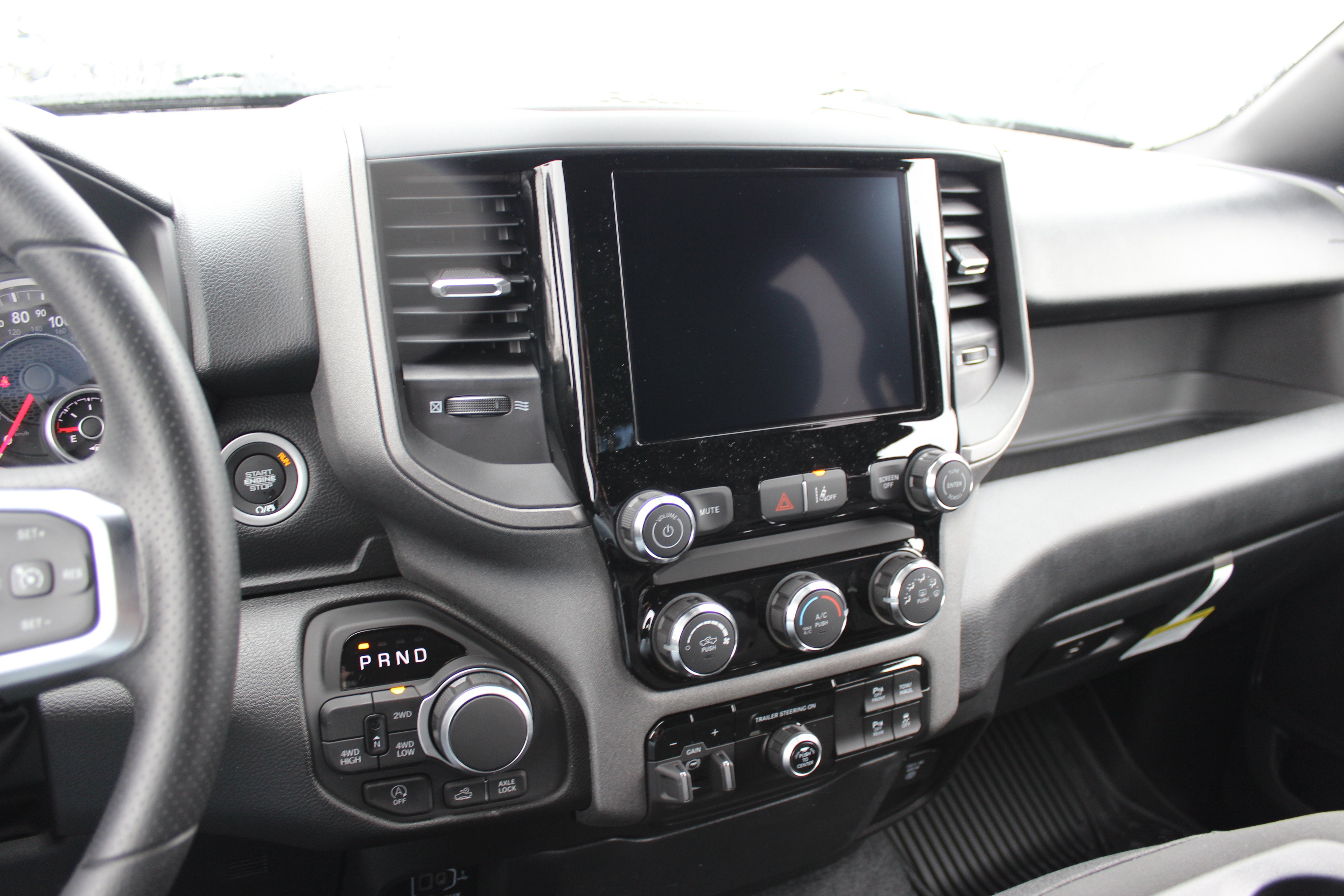 2026 RAM Ram 1500 RAM 1500 WARLOCK CREW CAB 4X4 5'7' BOX
