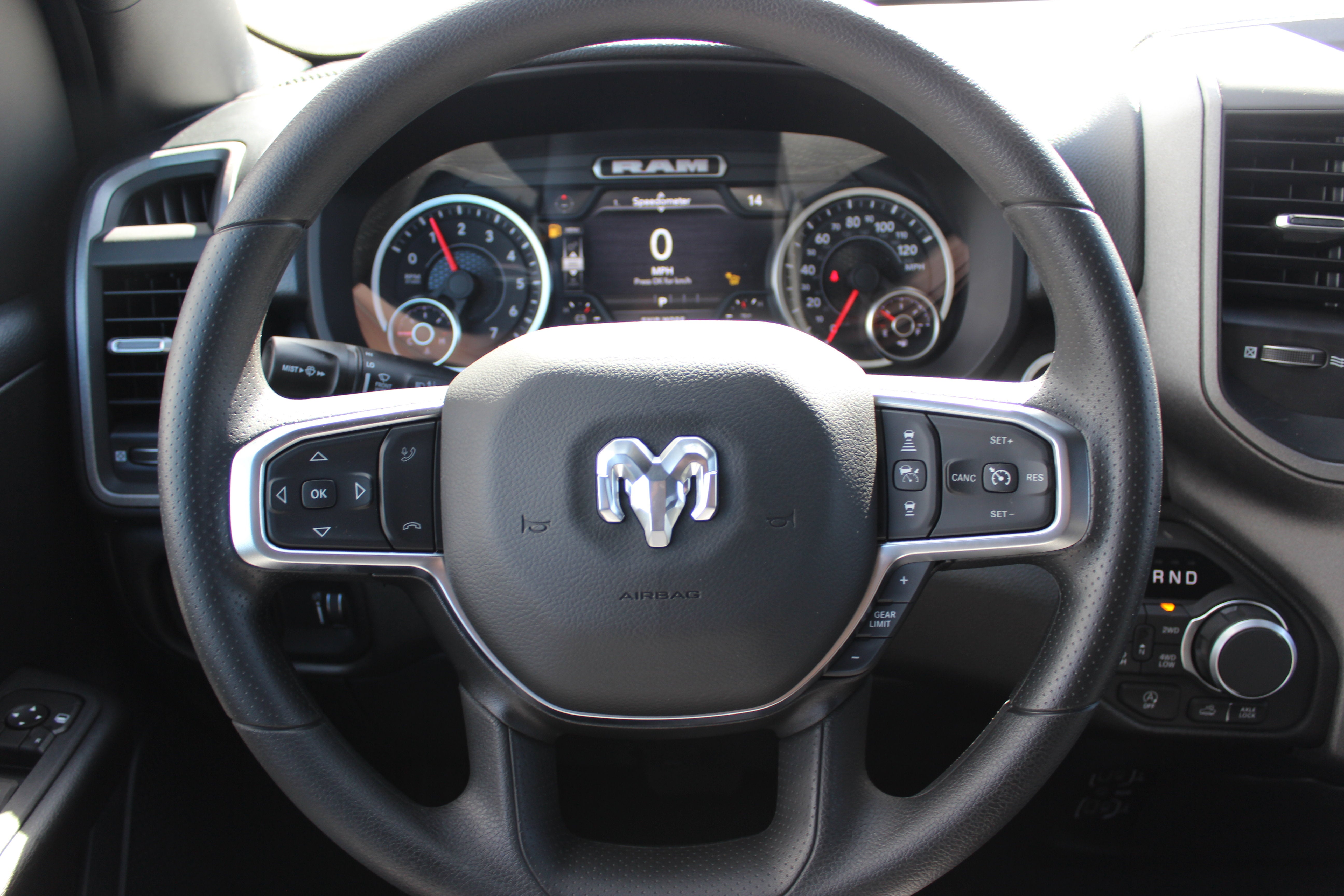 2026 RAM Ram 1500 RAM 1500 WARLOCK CREW CAB 4X4 5'7' BOX