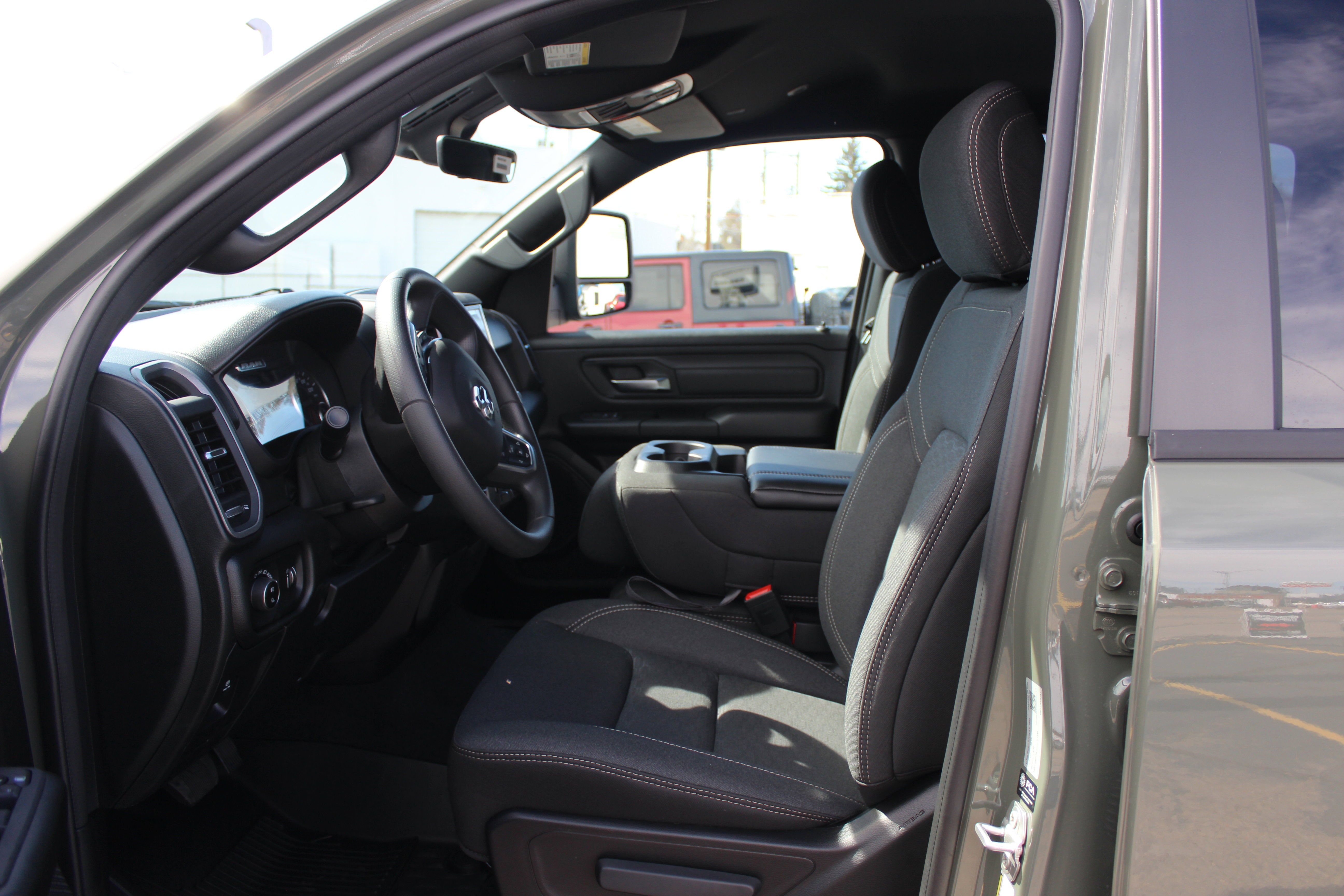 2026 RAM Ram 1500 RAM 1500 WARLOCK CREW CAB 4X4 5'7' BOX