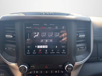 2021 RAM 1500 Laramie Crew Cab 4x4 5'7' Box