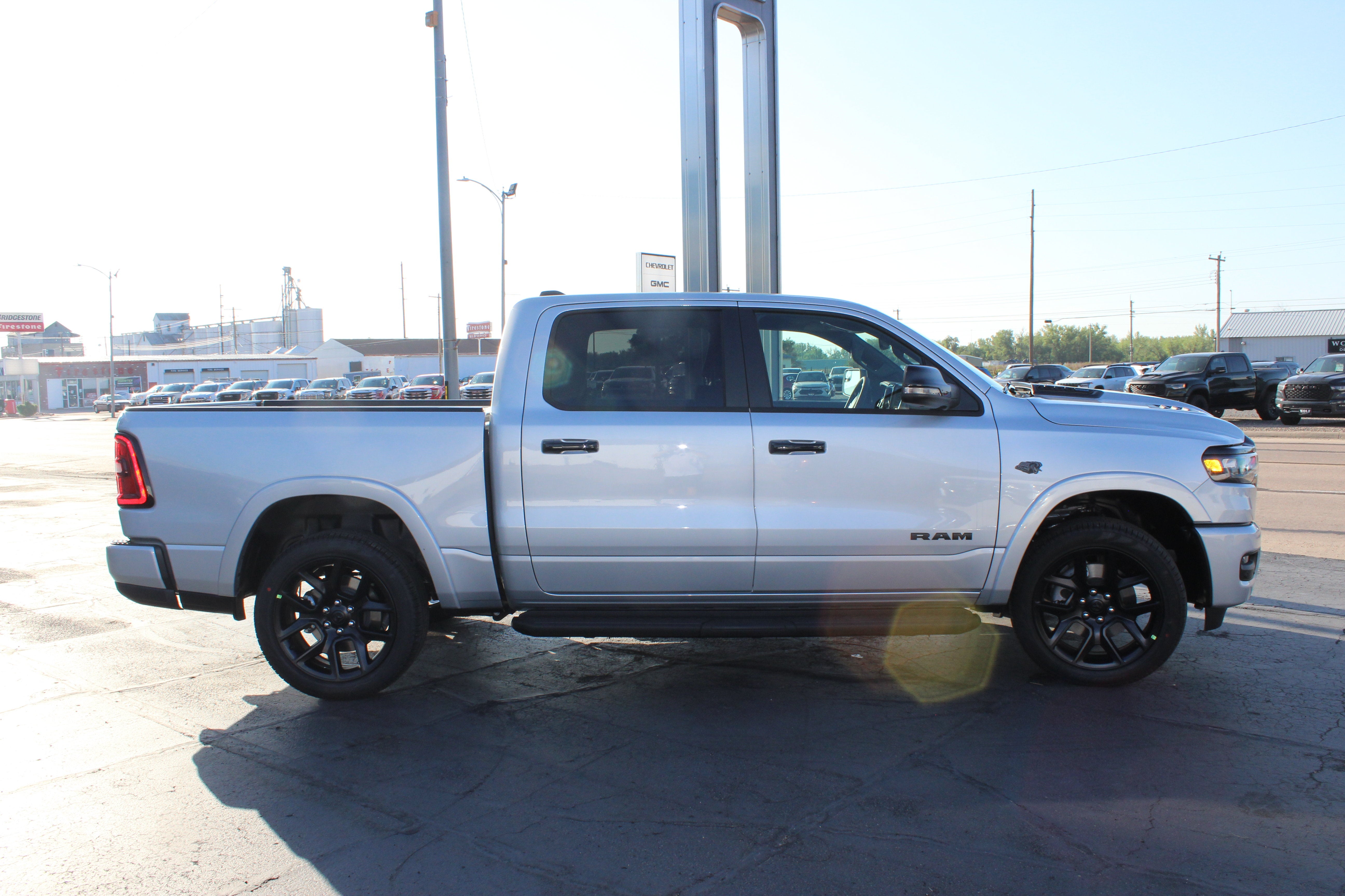 2027 RAM Ram 1500 RAM 1500 LARAMIE CREW CAB 4X4 5'7' BOX