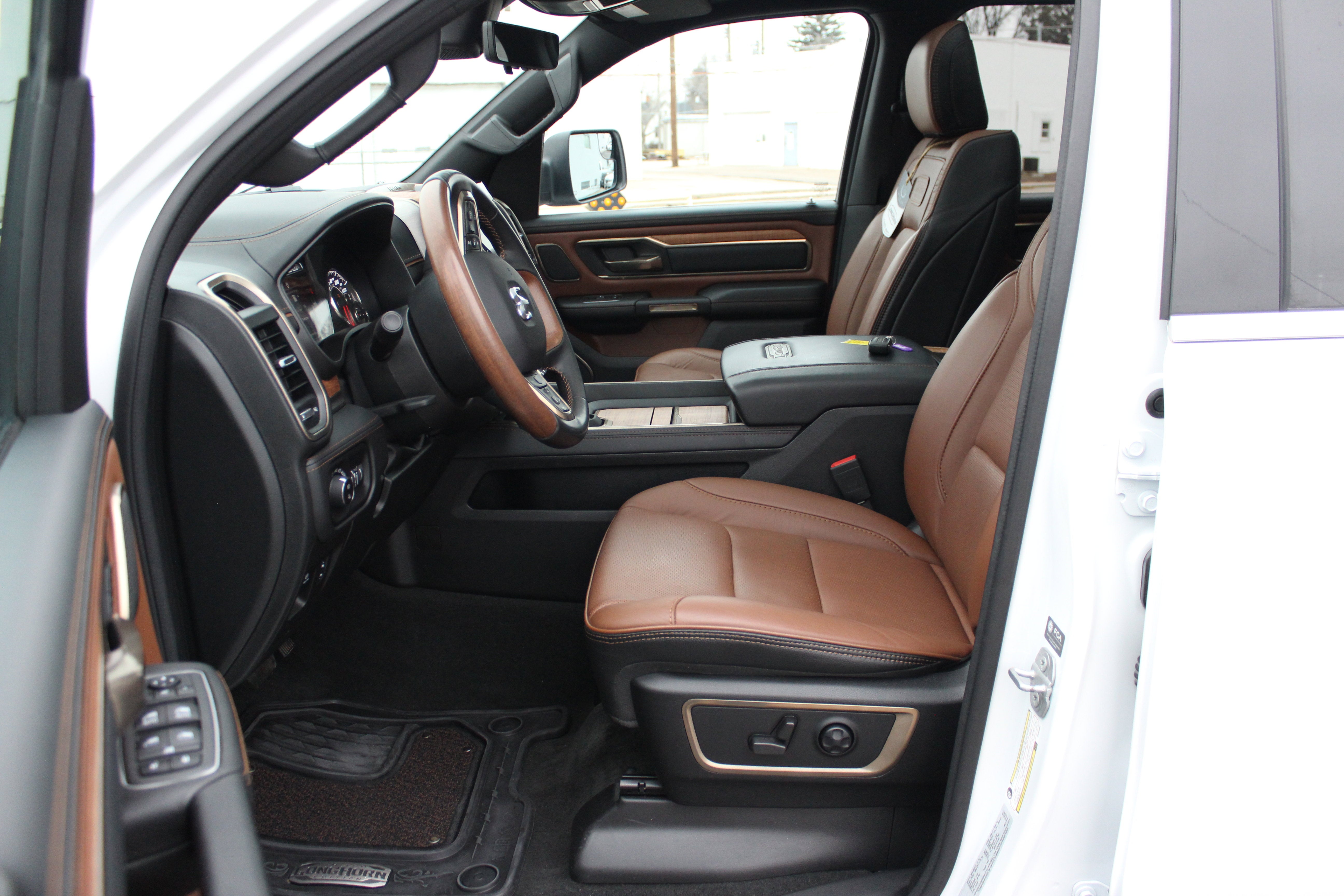 2022 RAM 1500 Limited Longhorn Crew Cab 4x4 6'4' Box