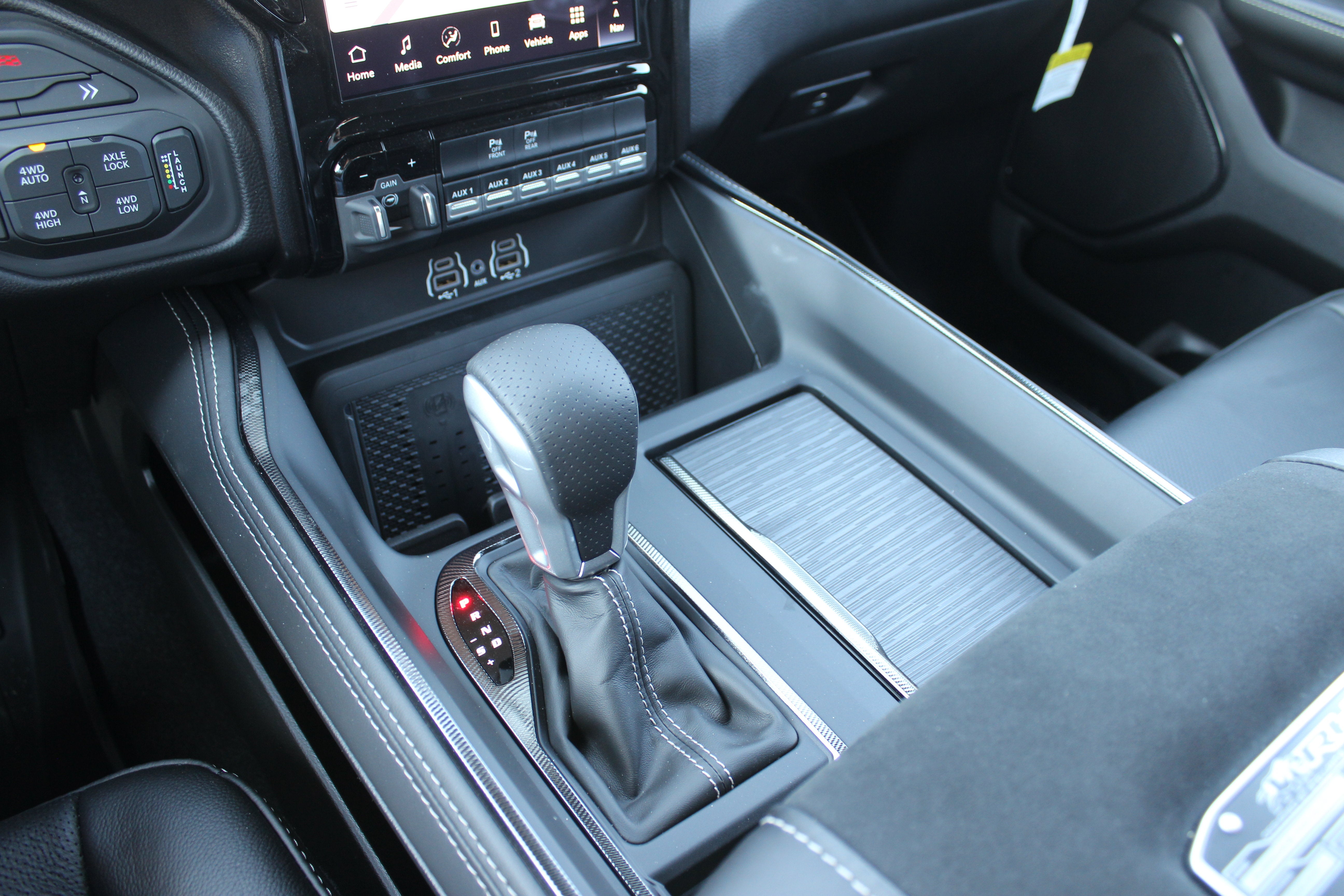 2026 RAM Ram 1500 RAM 1500 RHO CREW CAB 4X4 5'7' BOX