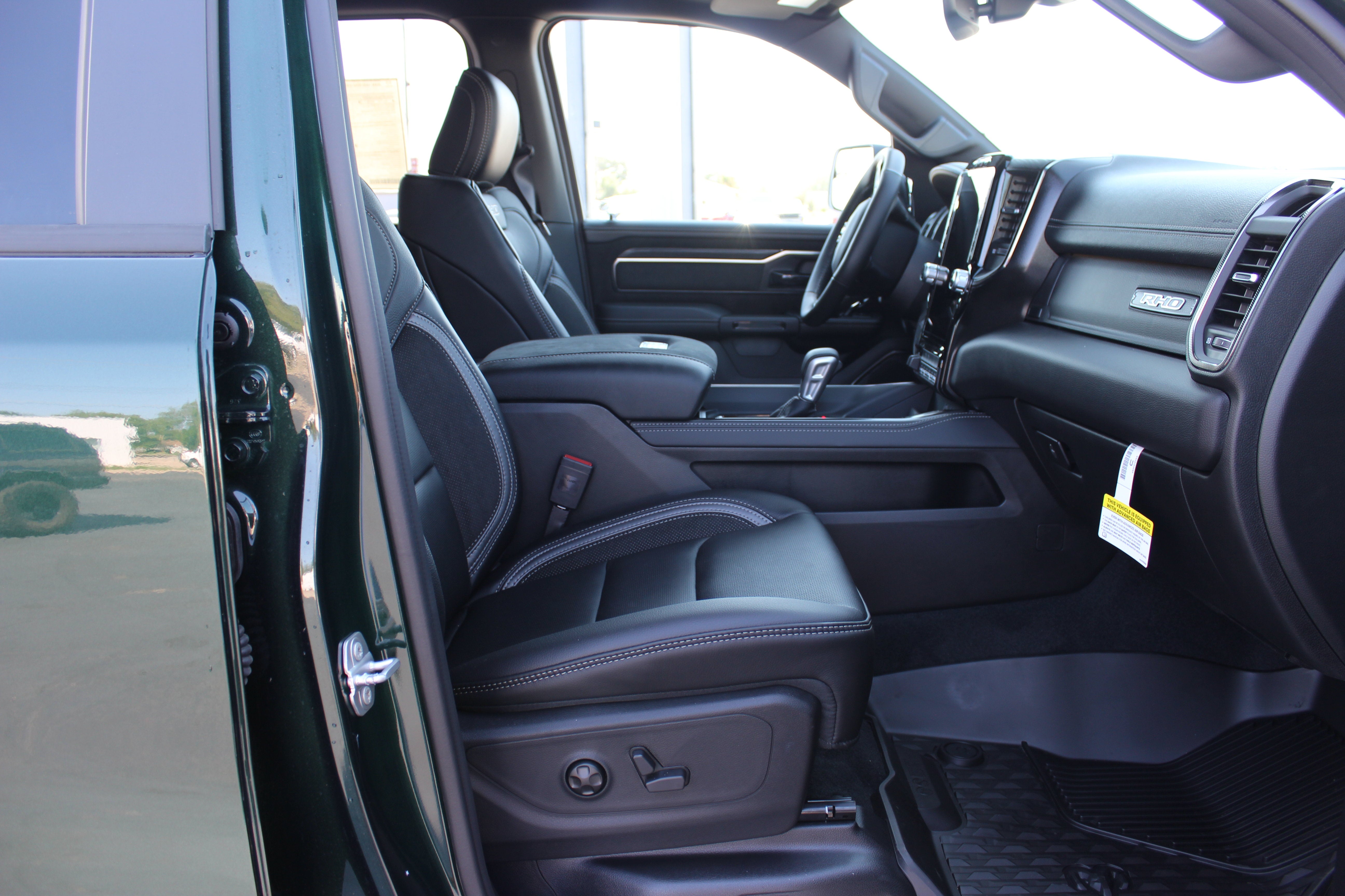 2026 RAM Ram 1500 RAM 1500 RHO CREW CAB 4X4 5'7' BOX