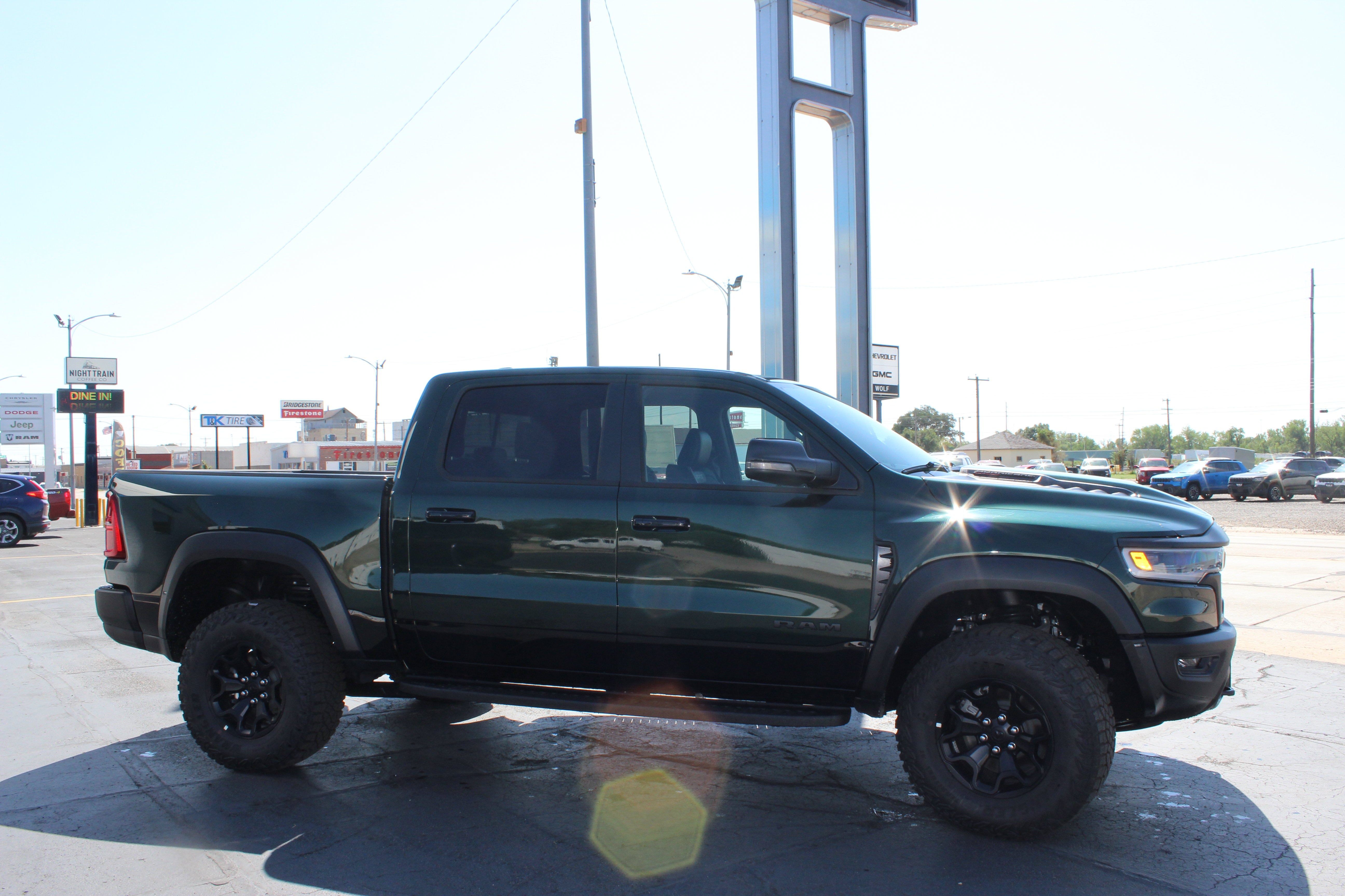 2026 RAM Ram 1500 RAM 1500 RHO CREW CAB 4X4 5'7' BOX