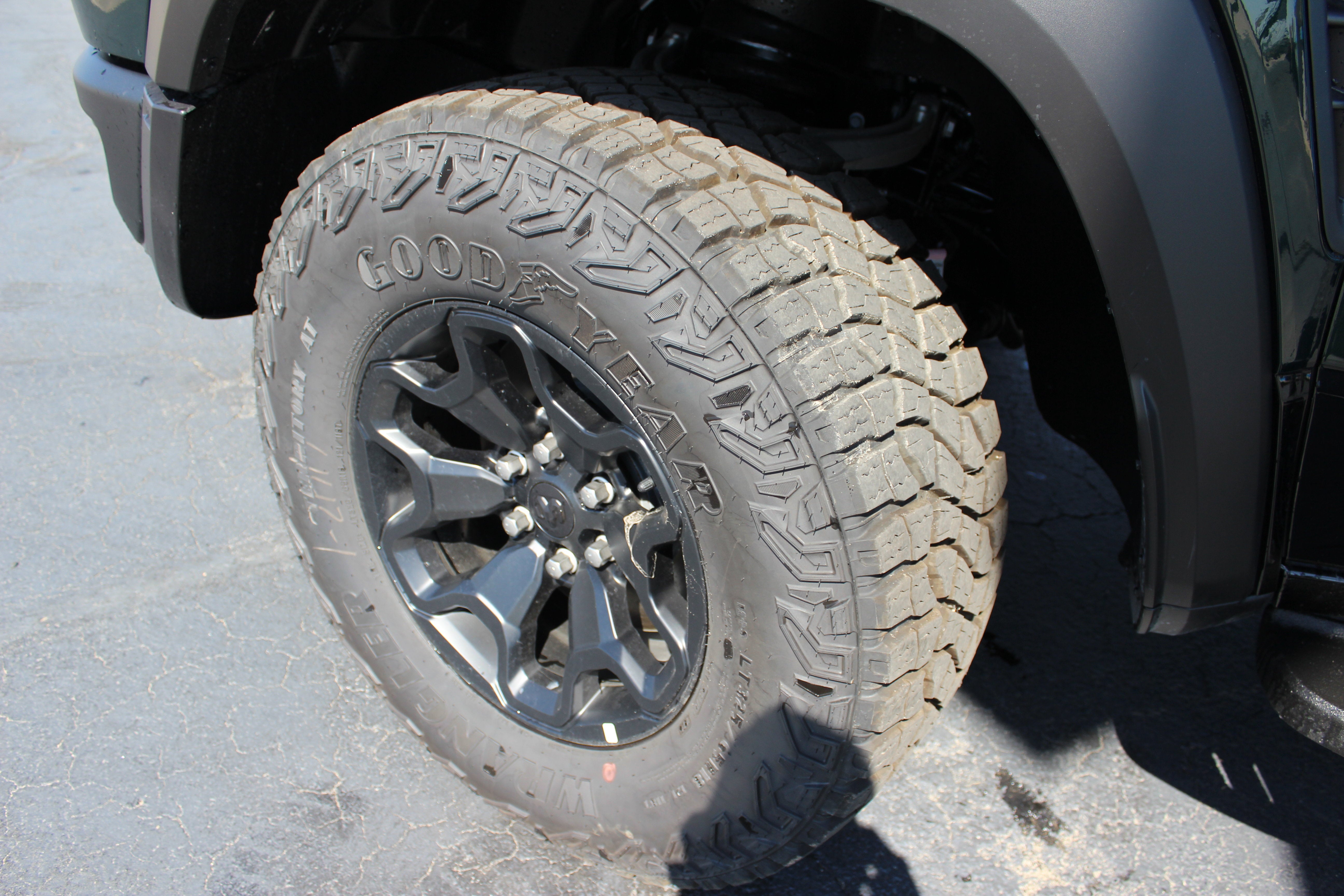 2026 RAM Ram 1500 RAM 1500 RHO CREW CAB 4X4 5'7' BOX
