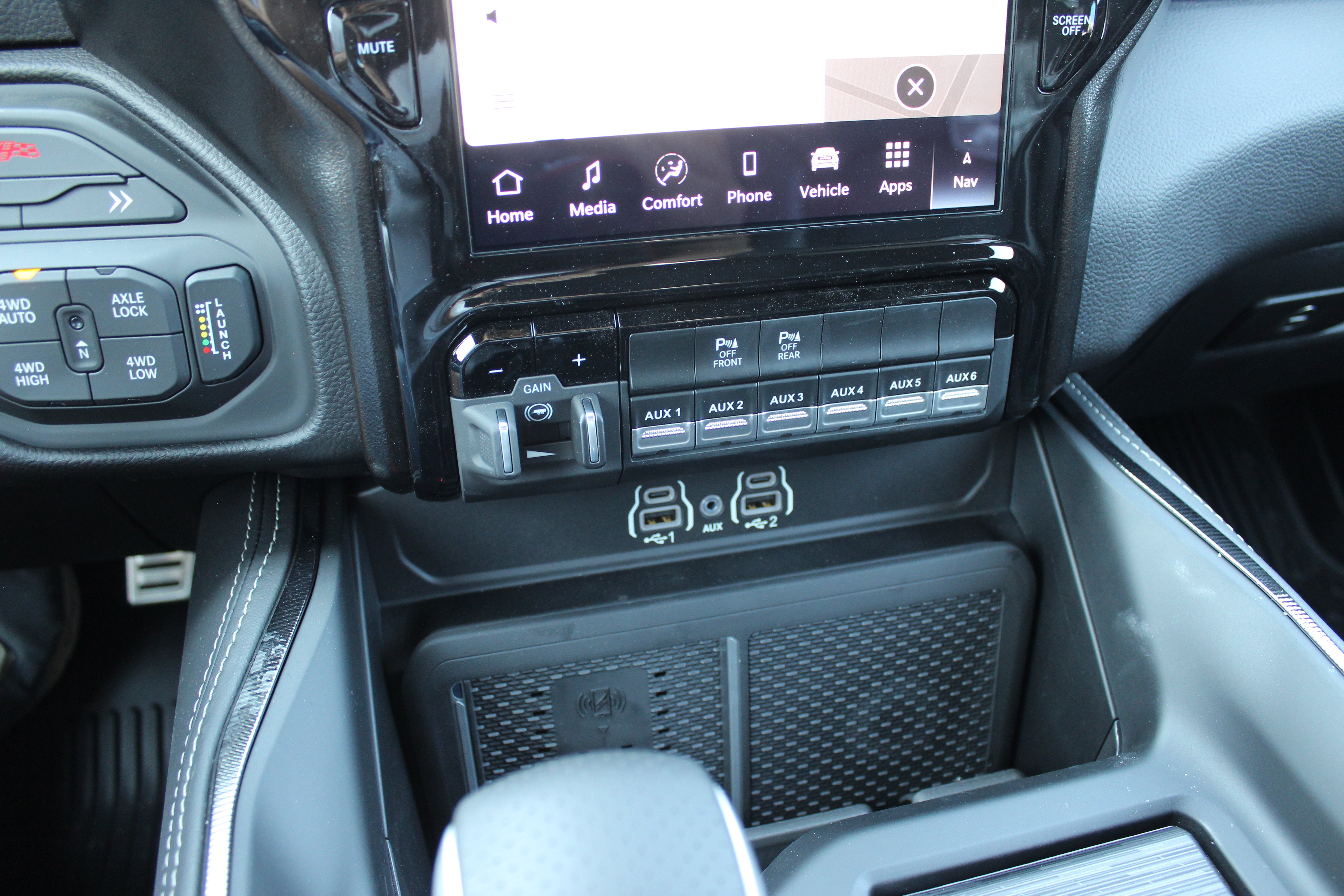 2026 RAM Ram 1500 RAM 1500 RHO CREW CAB 4X4 5'7' BOX