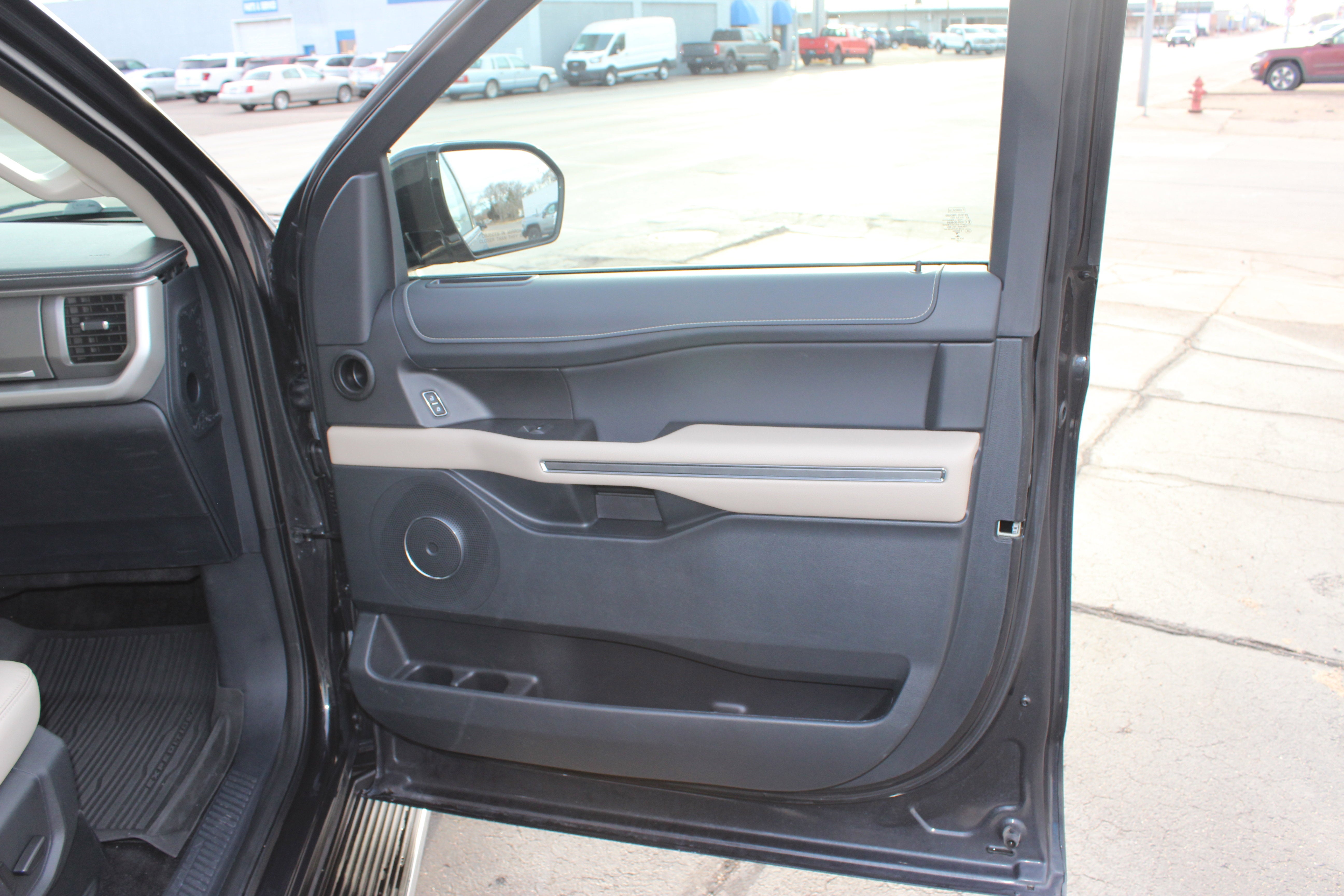 2022 Ford Expedition XLT MAX