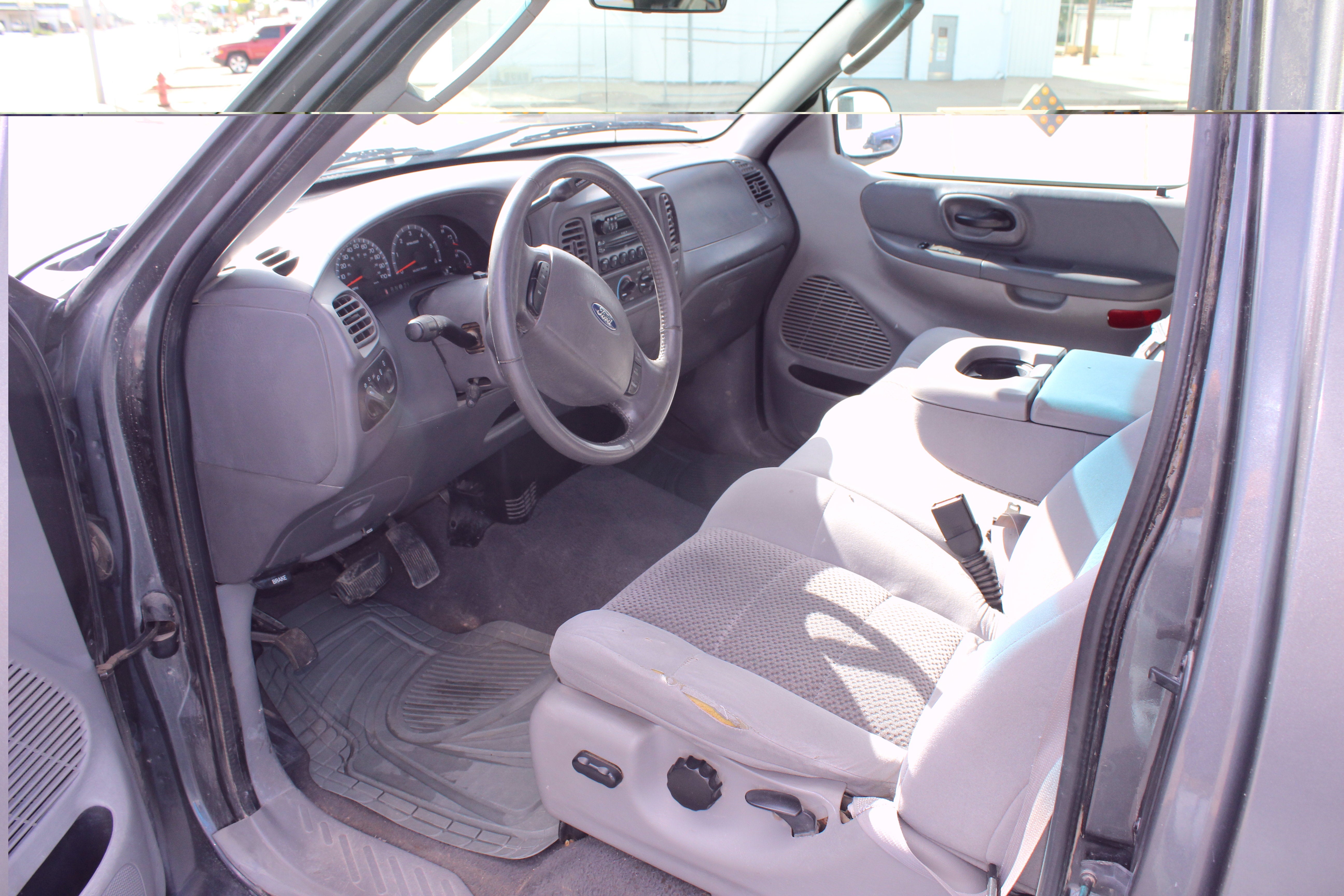 2003 Ford F-150 XL