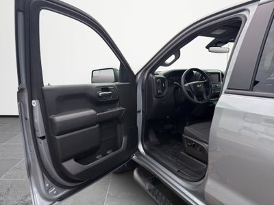 2023 Chevrolet Silverado 1500 4WD Crew Cab Short Bed Custom
