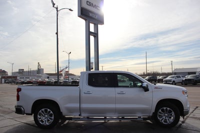 2022 Chevrolet Silverado 1500 4WD Crew Cab Standard Bed LTZ