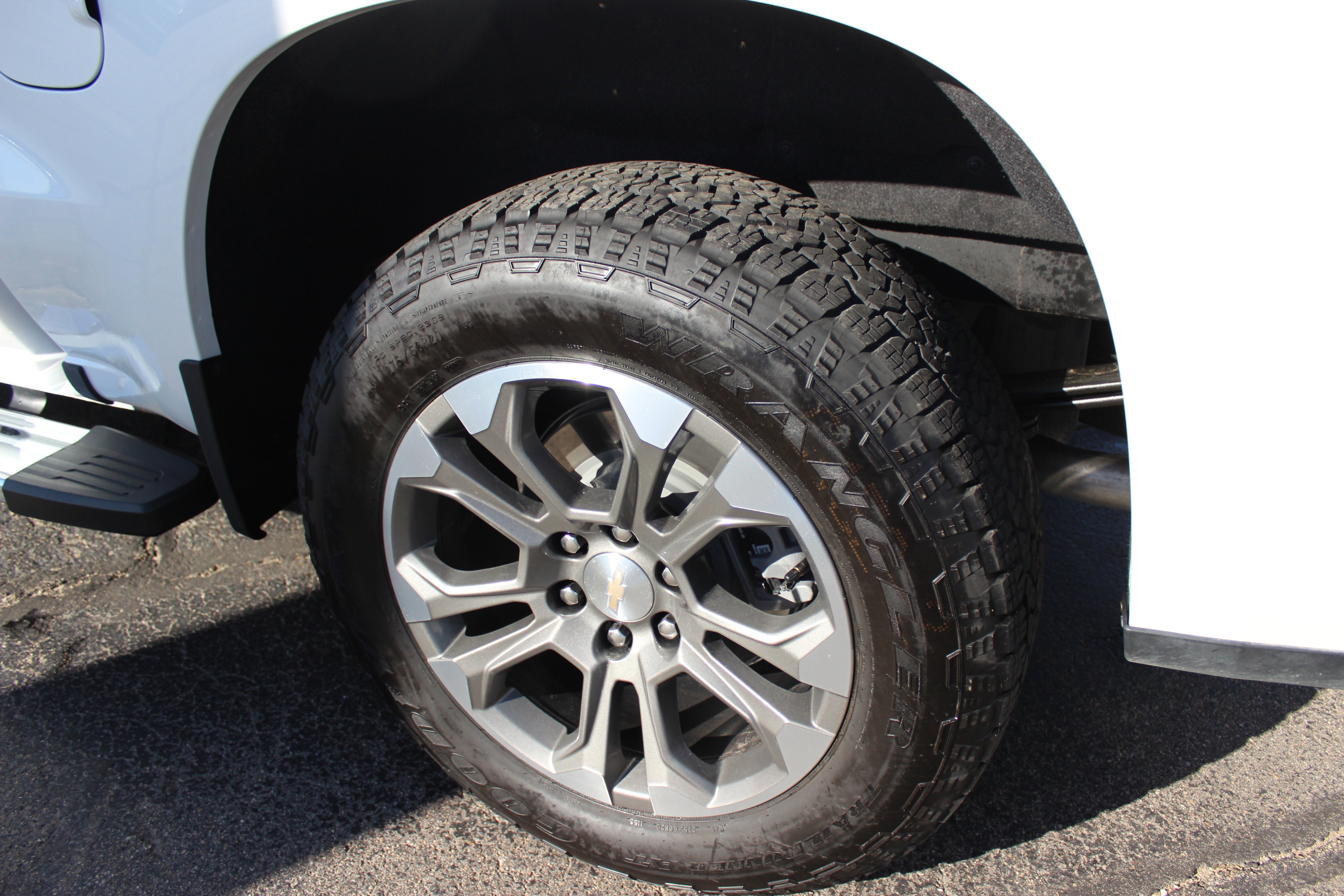 2022 Chevrolet Silverado 1500 4WD Crew Cab Short Bed High Country