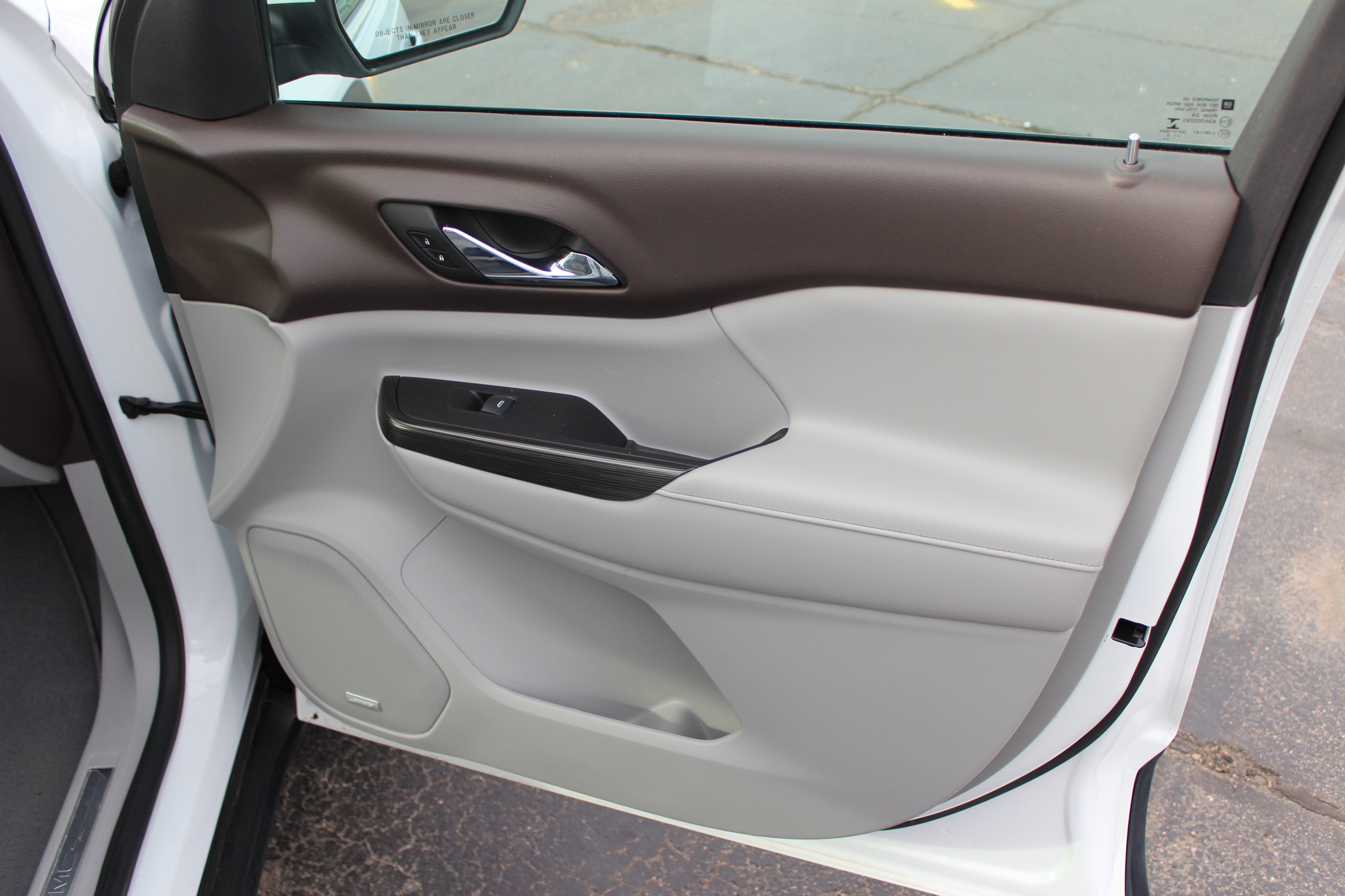 2017 GMC Acadia SLT-1