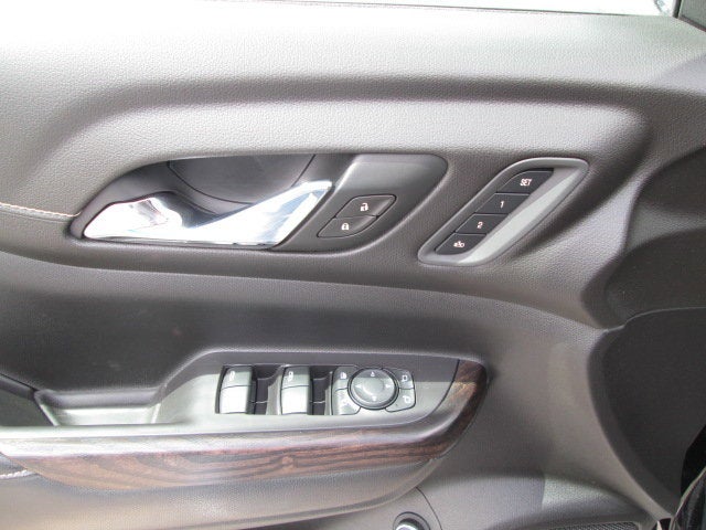 2020 GMC Acadia AWD Denali