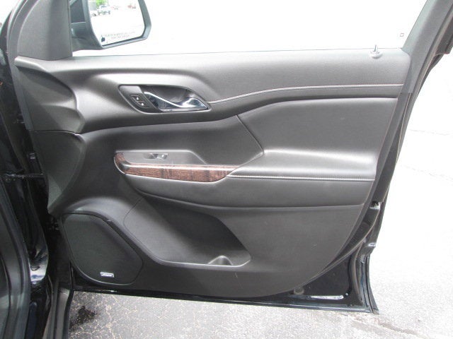 2020 GMC Acadia AWD Denali