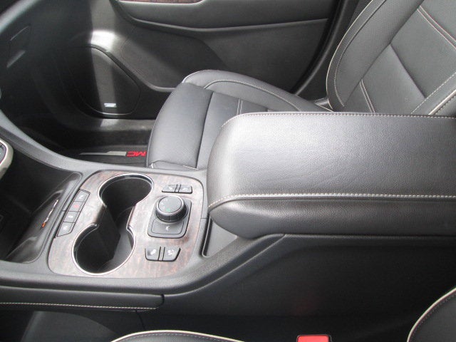 2020 GMC Acadia AWD Denali