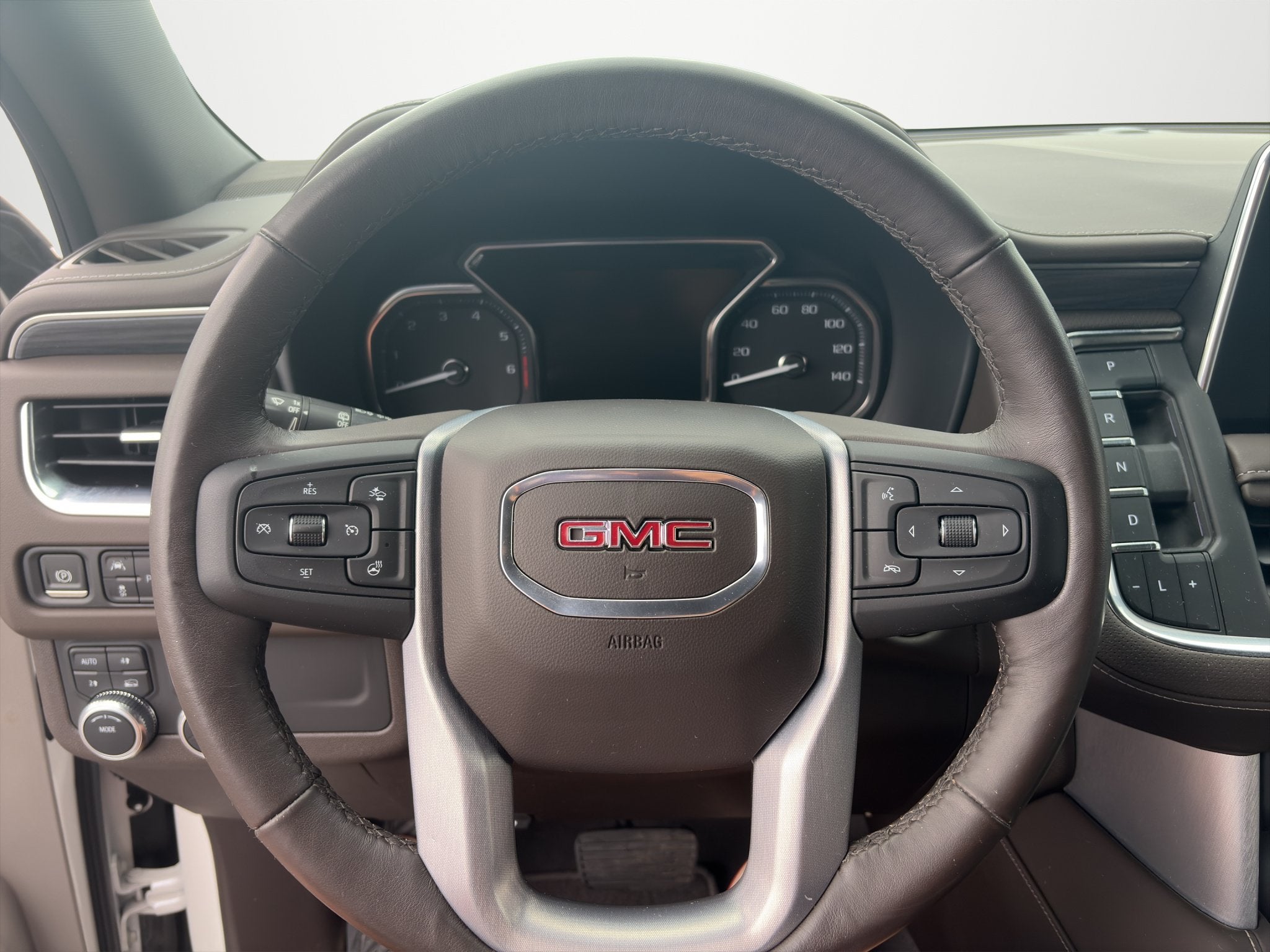 2021 GMC Yukon 4WD SLT