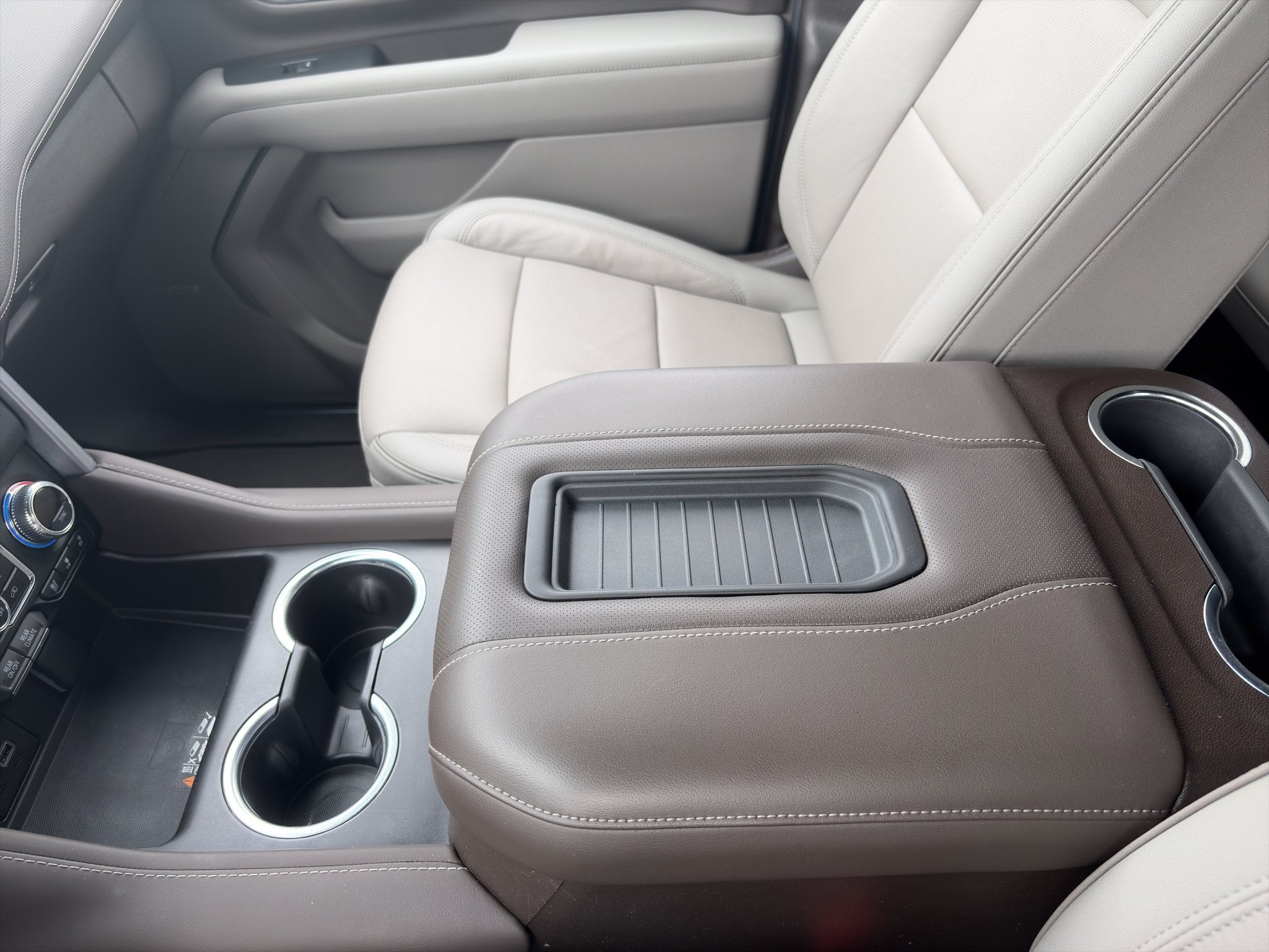 2021 GMC Yukon 4WD SLT