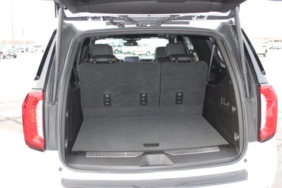 2023 GMC Yukon XL 4WD AT4