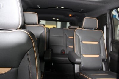 2023 GMC Yukon XL 4WD AT4