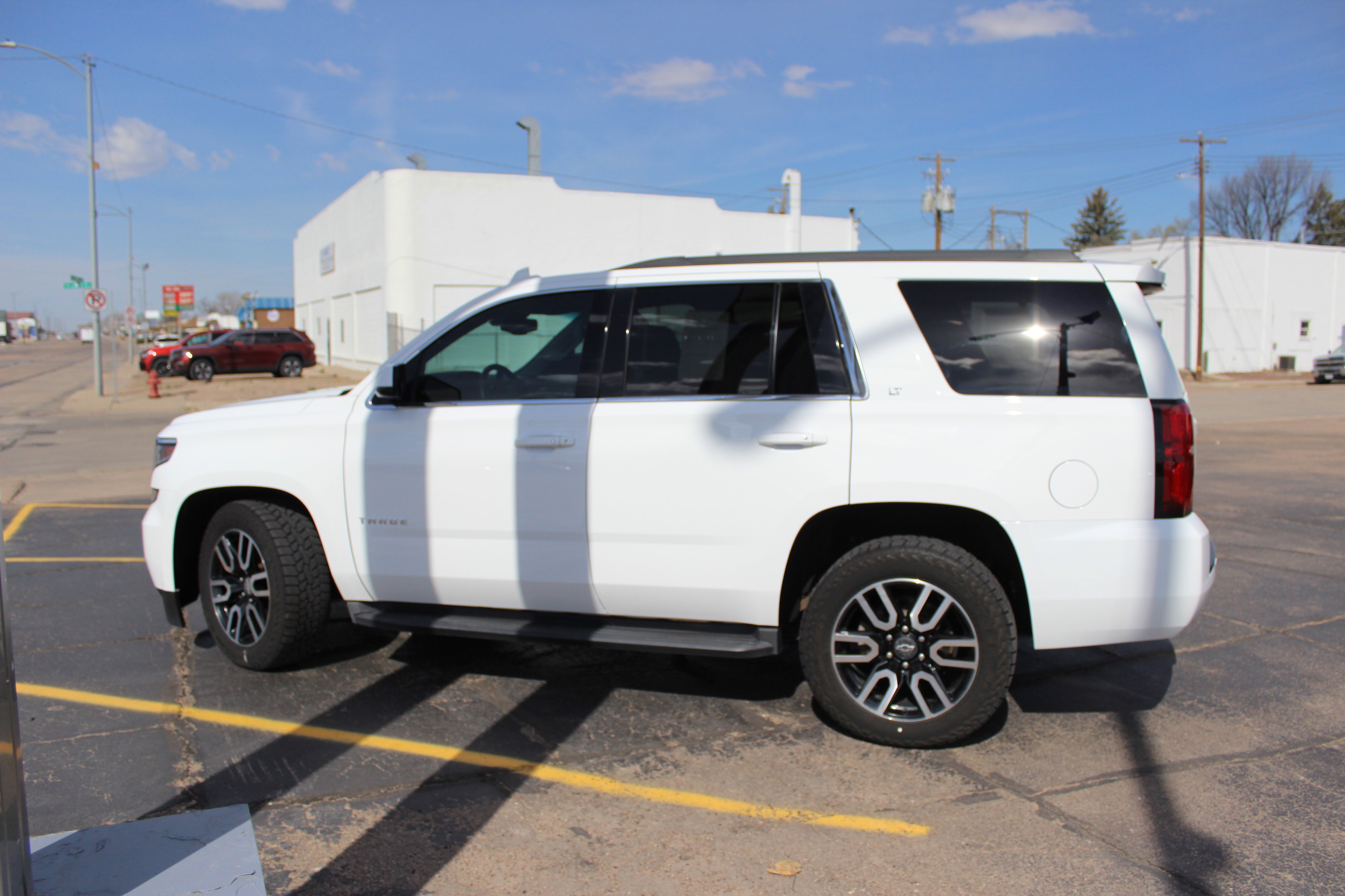 Used 2016 Chevrolet Tahoe LT with VIN 1GNSKBKC1GR348781 for sale in Ogallala, NE