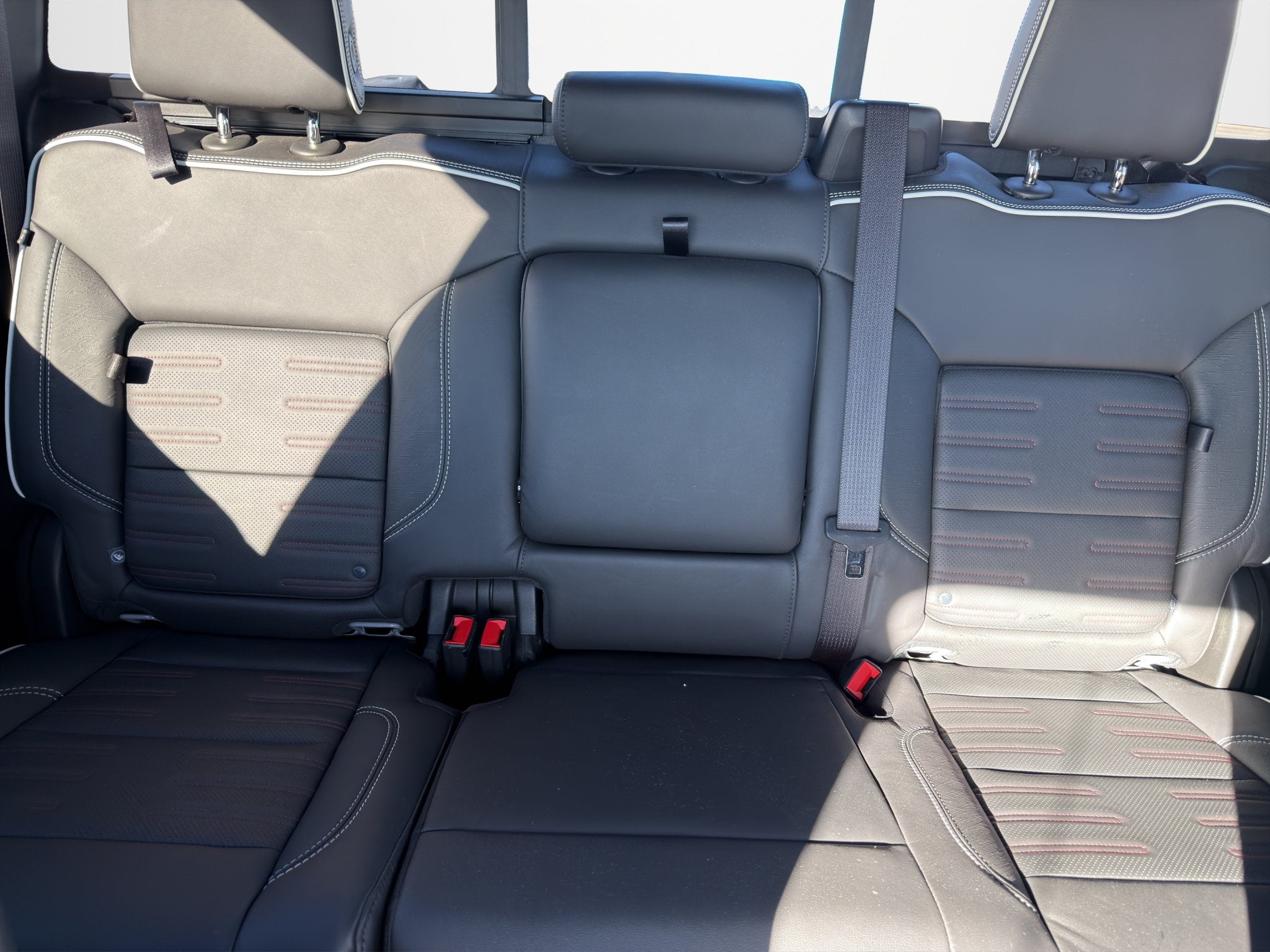2024 GMC Sierra 2500HD 4WD Crew Cab Standard Bed AT4X