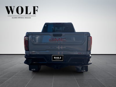 2024 GMC Sierra 2500HD 4WD Crew Cab Standard Bed AT4X