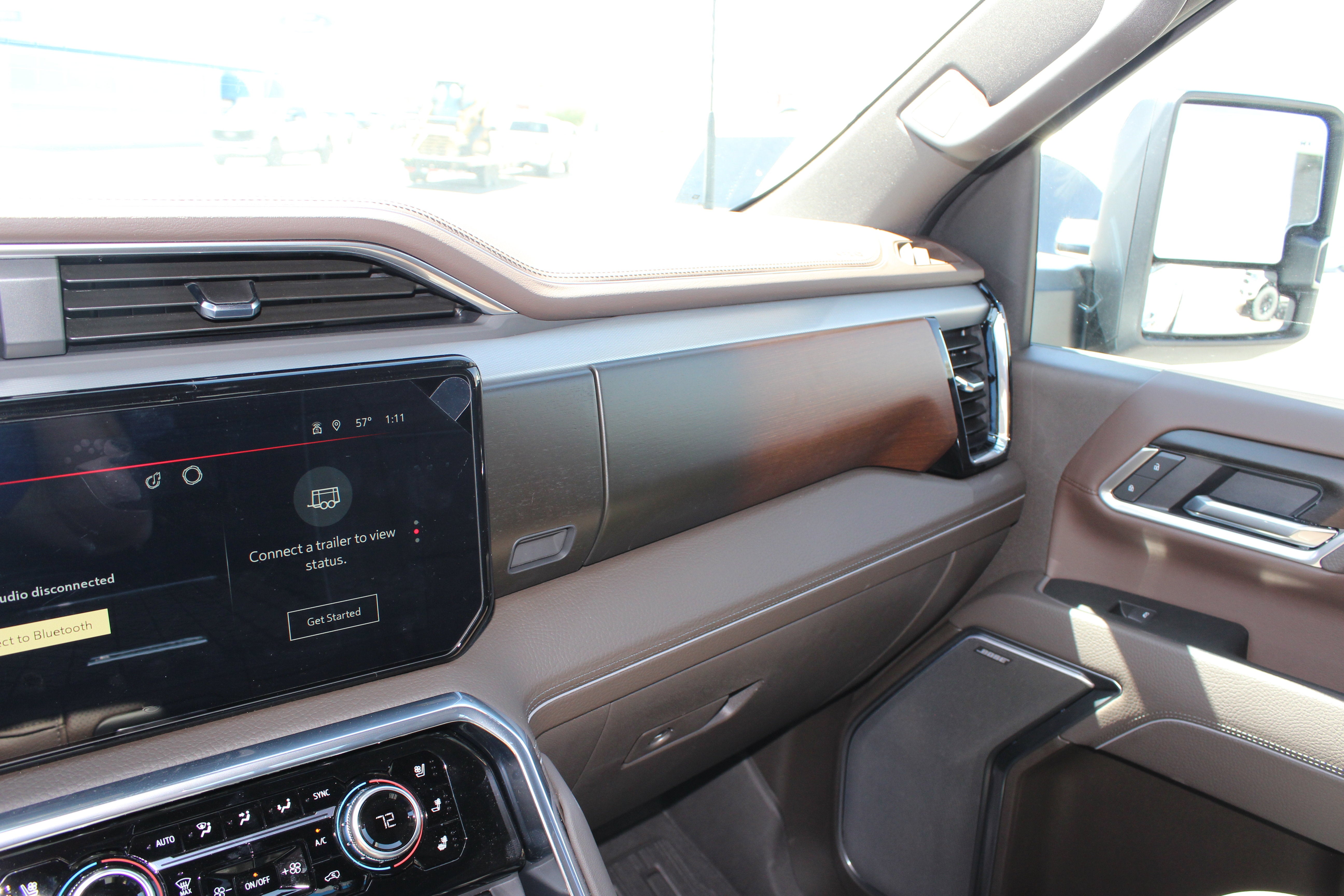 2025 GMC Sierra 3500HD 4WD Crew Cab Standard Bed Denali