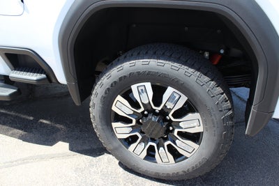 2025 GMC Sierra 3500HD 4WD Crew Cab Standard Bed Denali