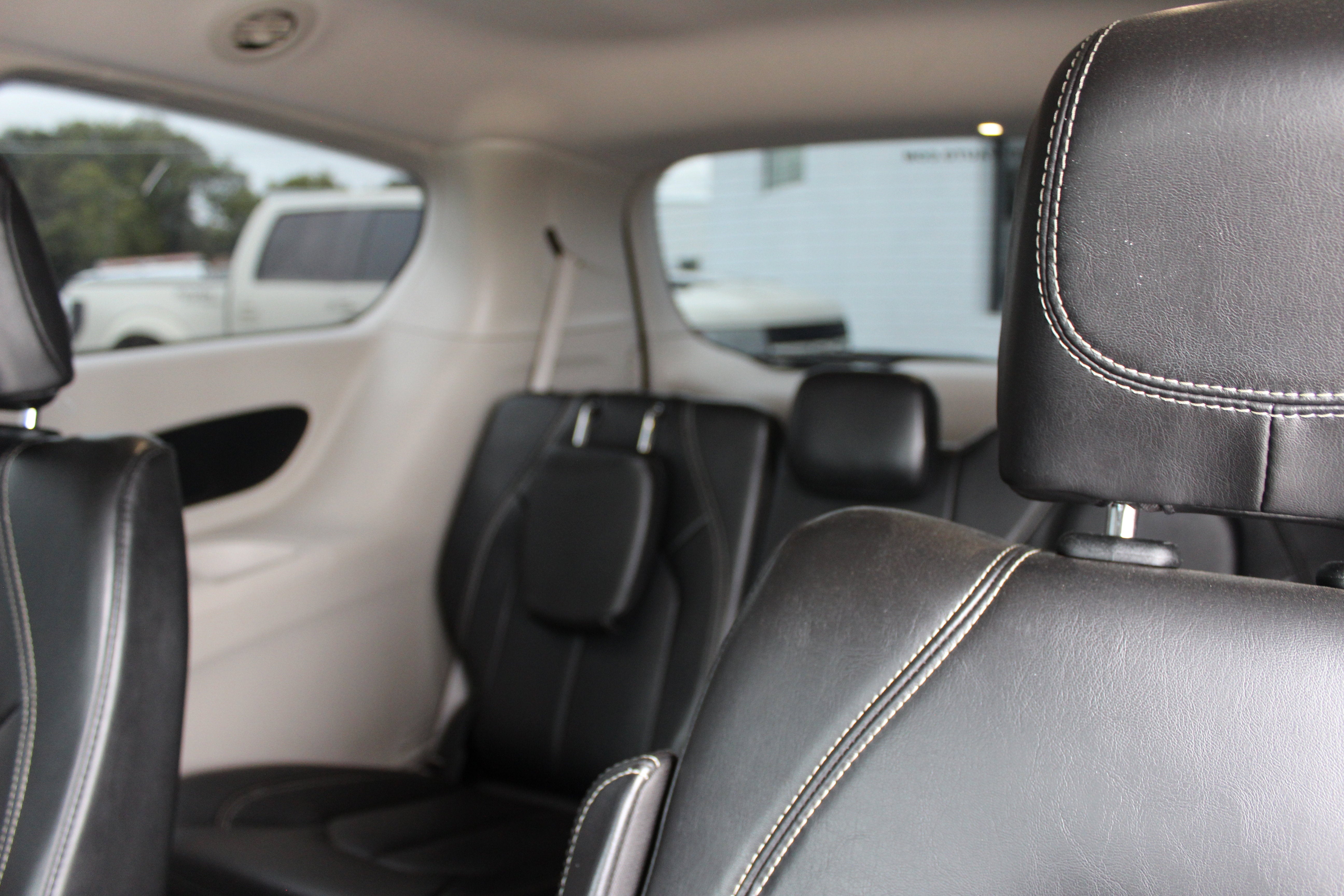 2020 Chrysler Voyager LXI