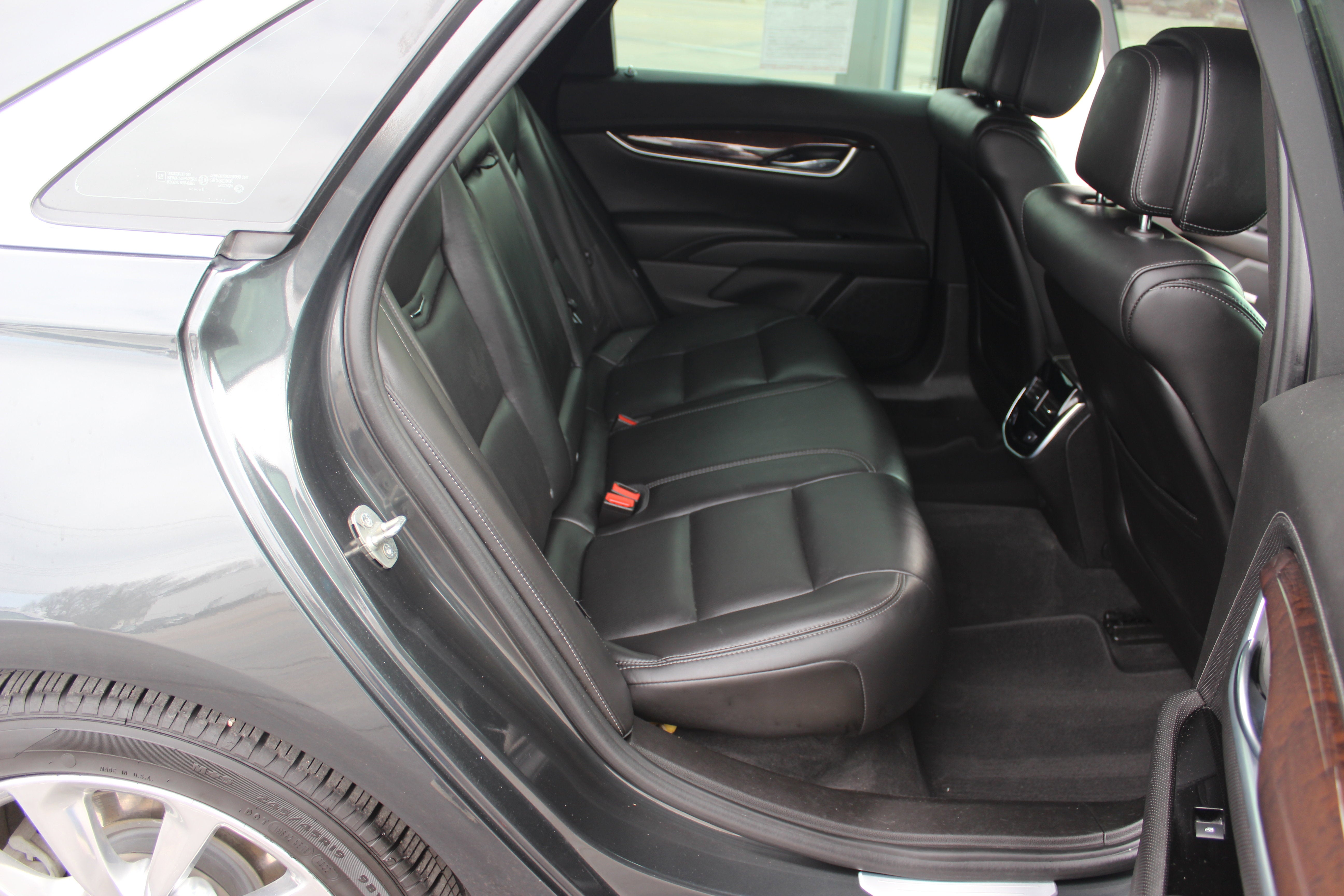 2013 Cadillac XTS Luxury