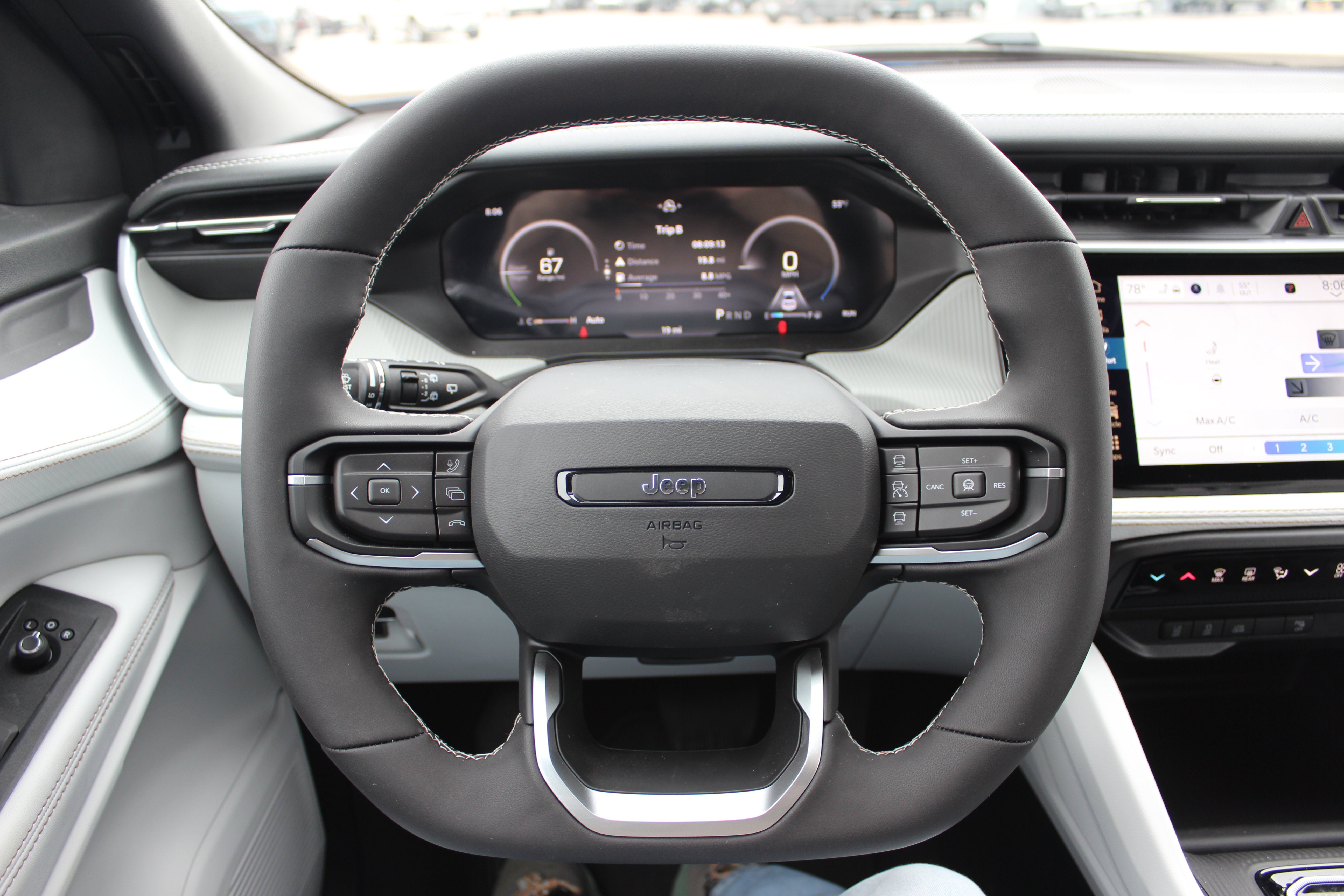 2026 Jeep Cherokee CHEROKEE LIMITED 4X4