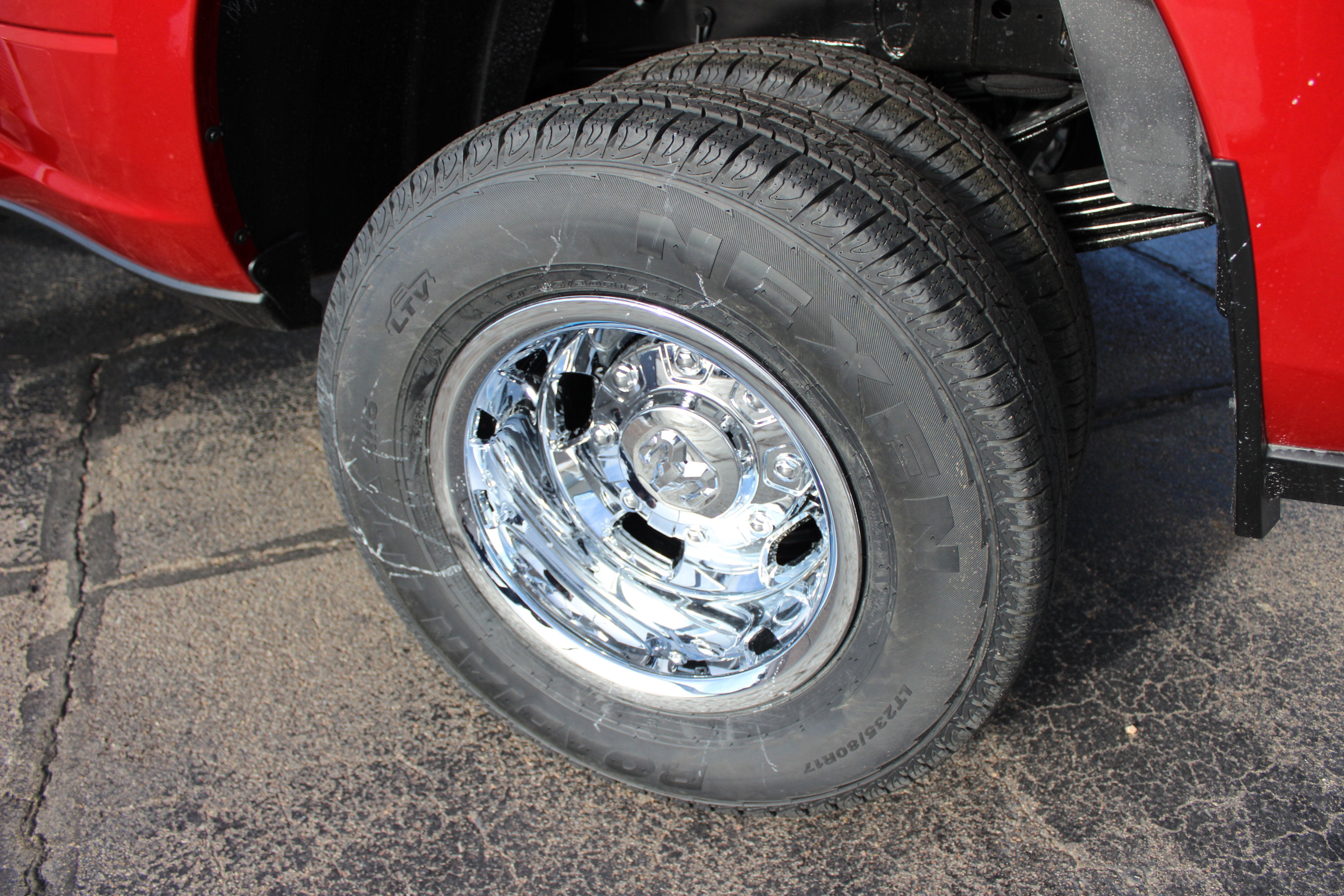 2026 RAM Ram 3500 RAM 3500 TRADESMAN CREW CAB 4X4 8' BOX