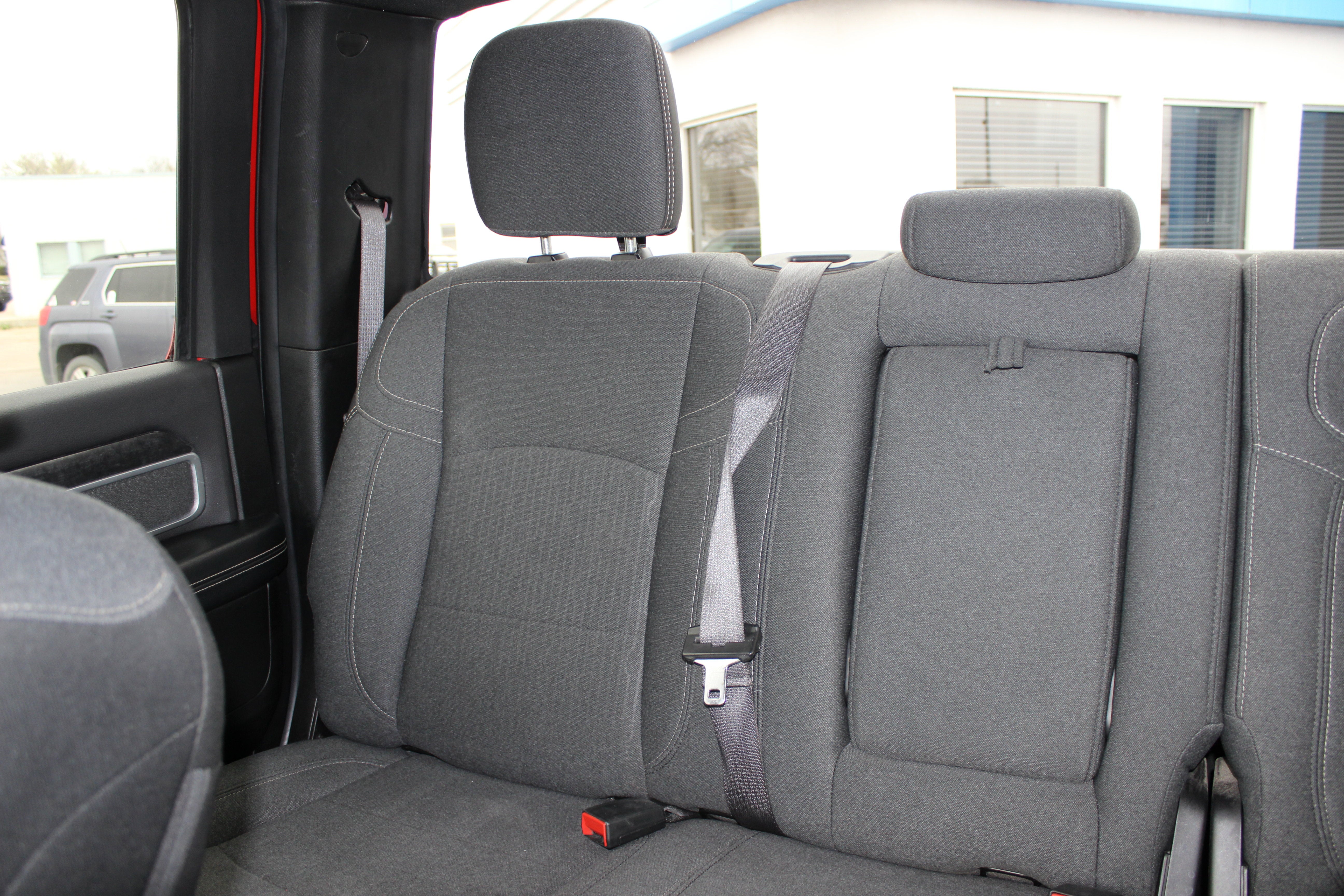 2019 RAM 2500 Big Horn Crew Cab 4x4 6'4' Box