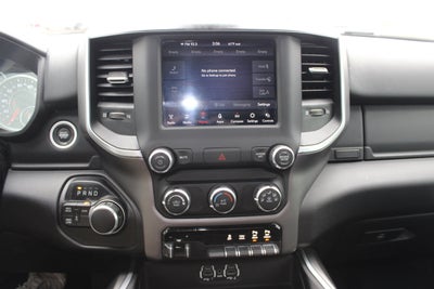 2019 RAM 2500 Big Horn Crew Cab 4x4 6'4' Box