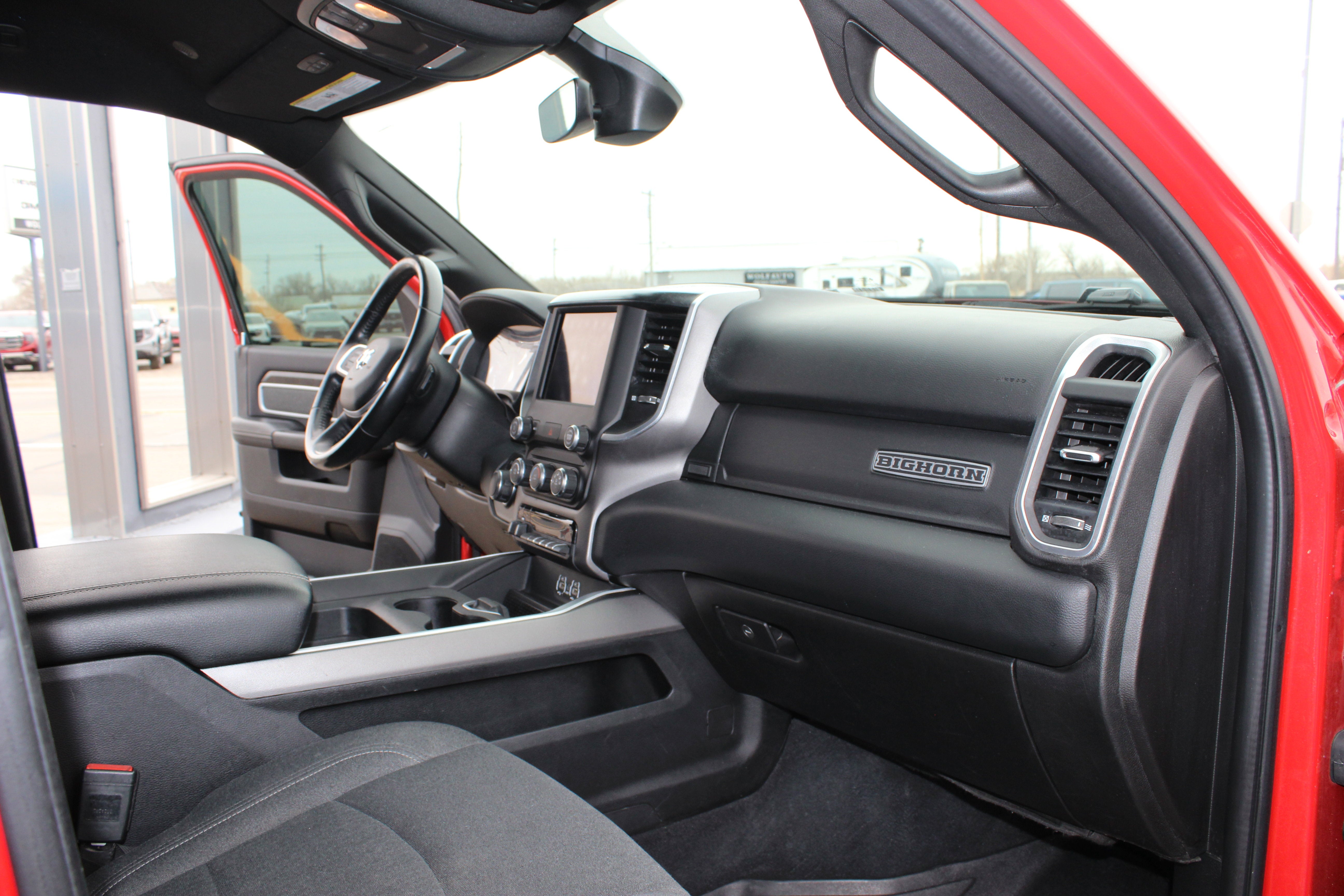 2019 RAM 2500 Big Horn Crew Cab 4x4 6'4' Box