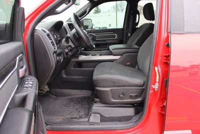 2019 RAM 2500 Big Horn Crew Cab 4x4 6'4' Box