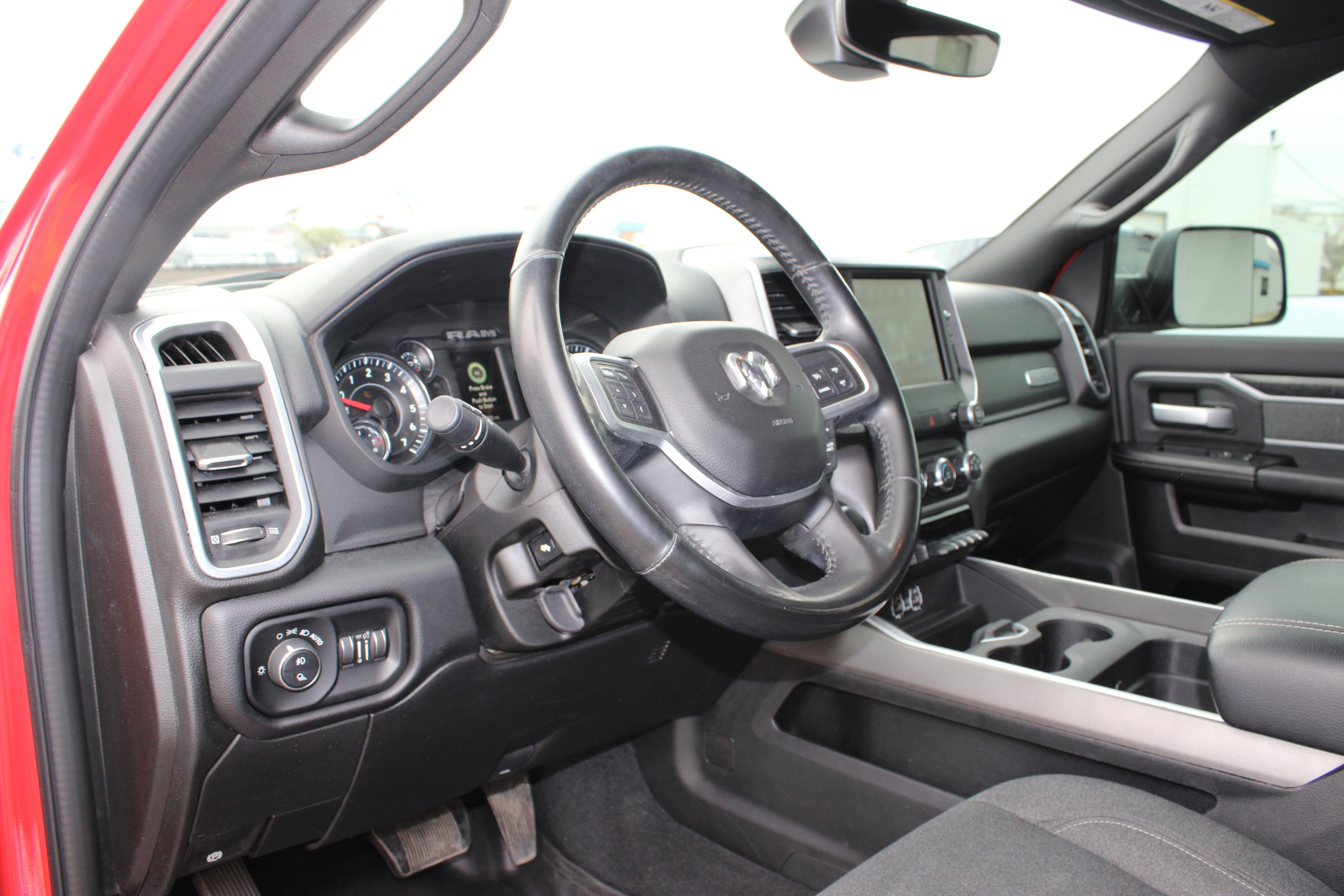 2019 RAM 2500 Big Horn Crew Cab 4x4 6'4' Box