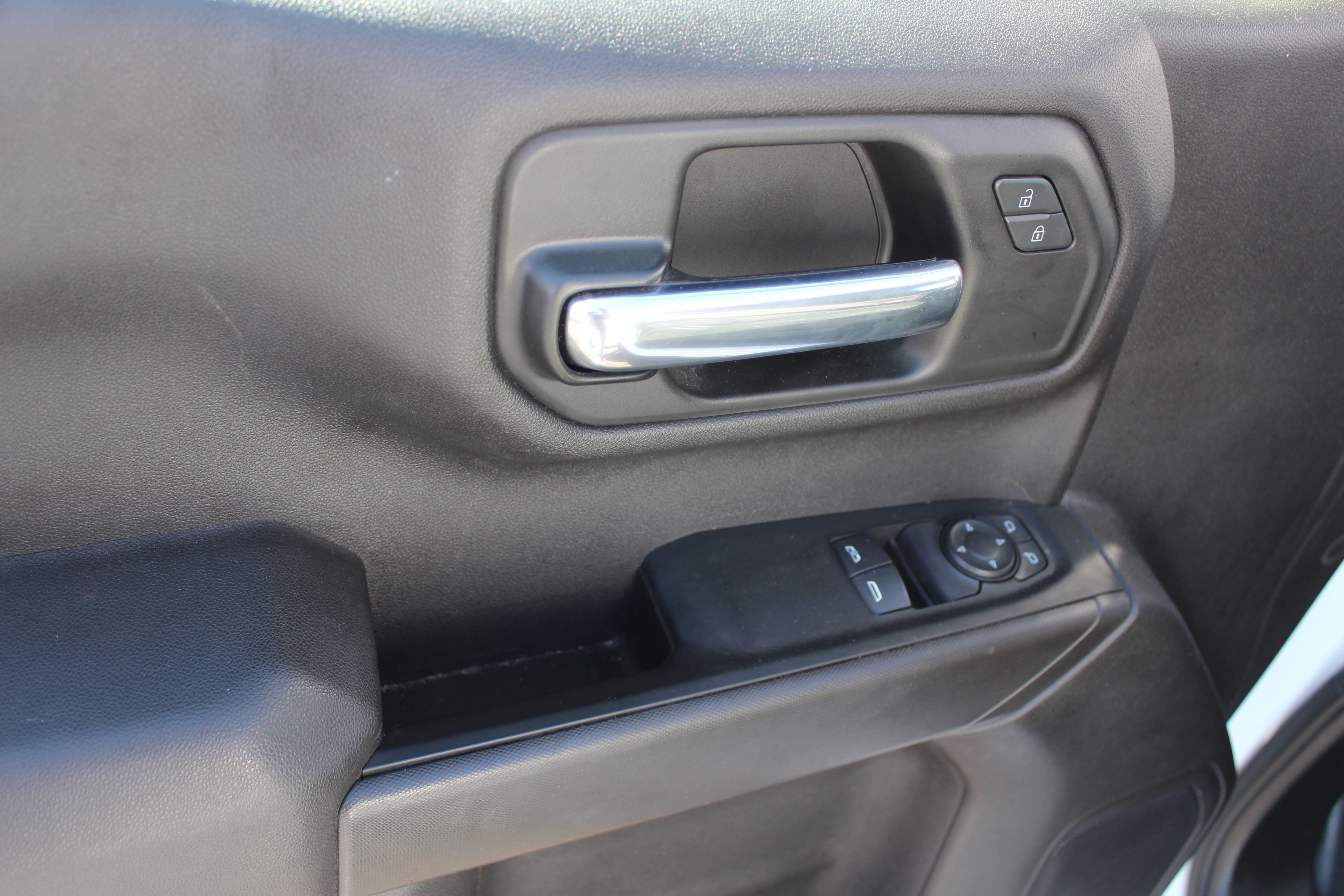 2023 Chevrolet Silverado 1500 4WD Regular Cab Long Bed WT