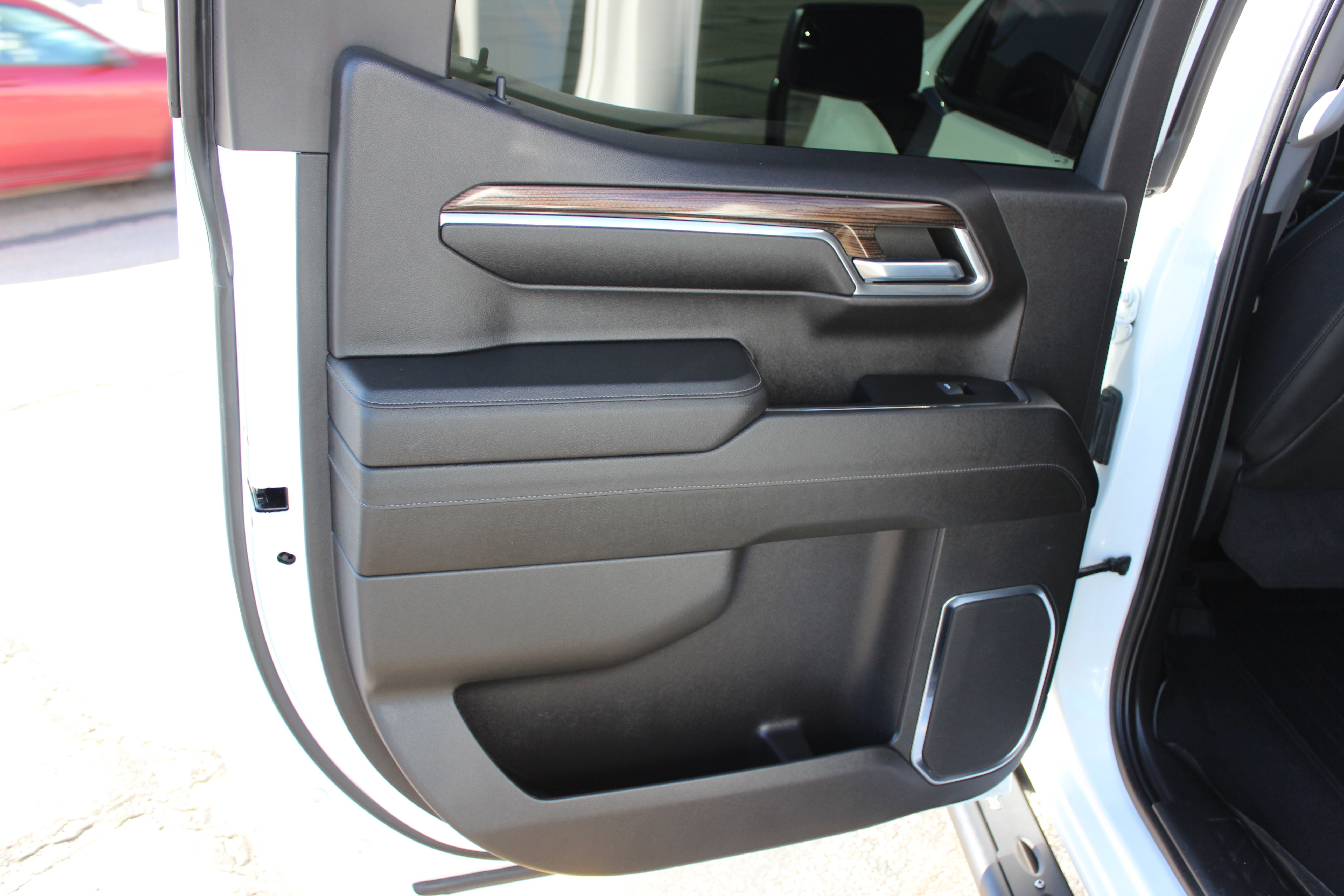 2023 Chevrolet Silverado 1500 4WD Crew Cab Short Bed RST